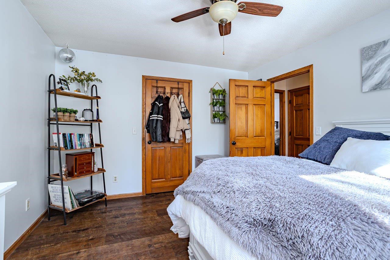 1401 WOODLAND RIDGE ROAD