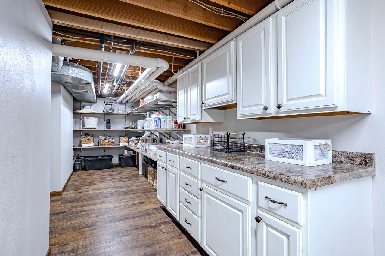 1401 WOODLAND RIDGE ROAD