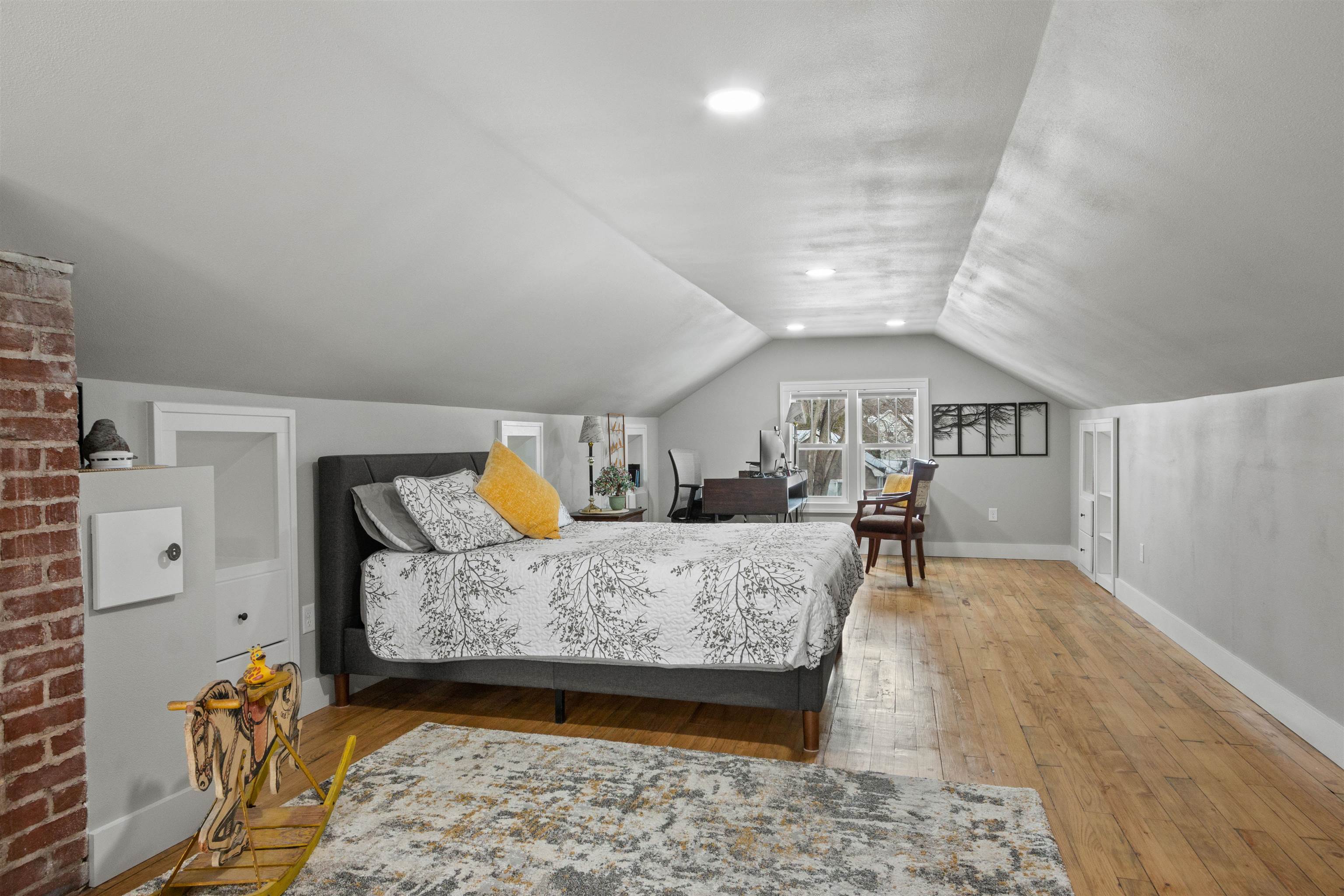 606 7TH STREET
