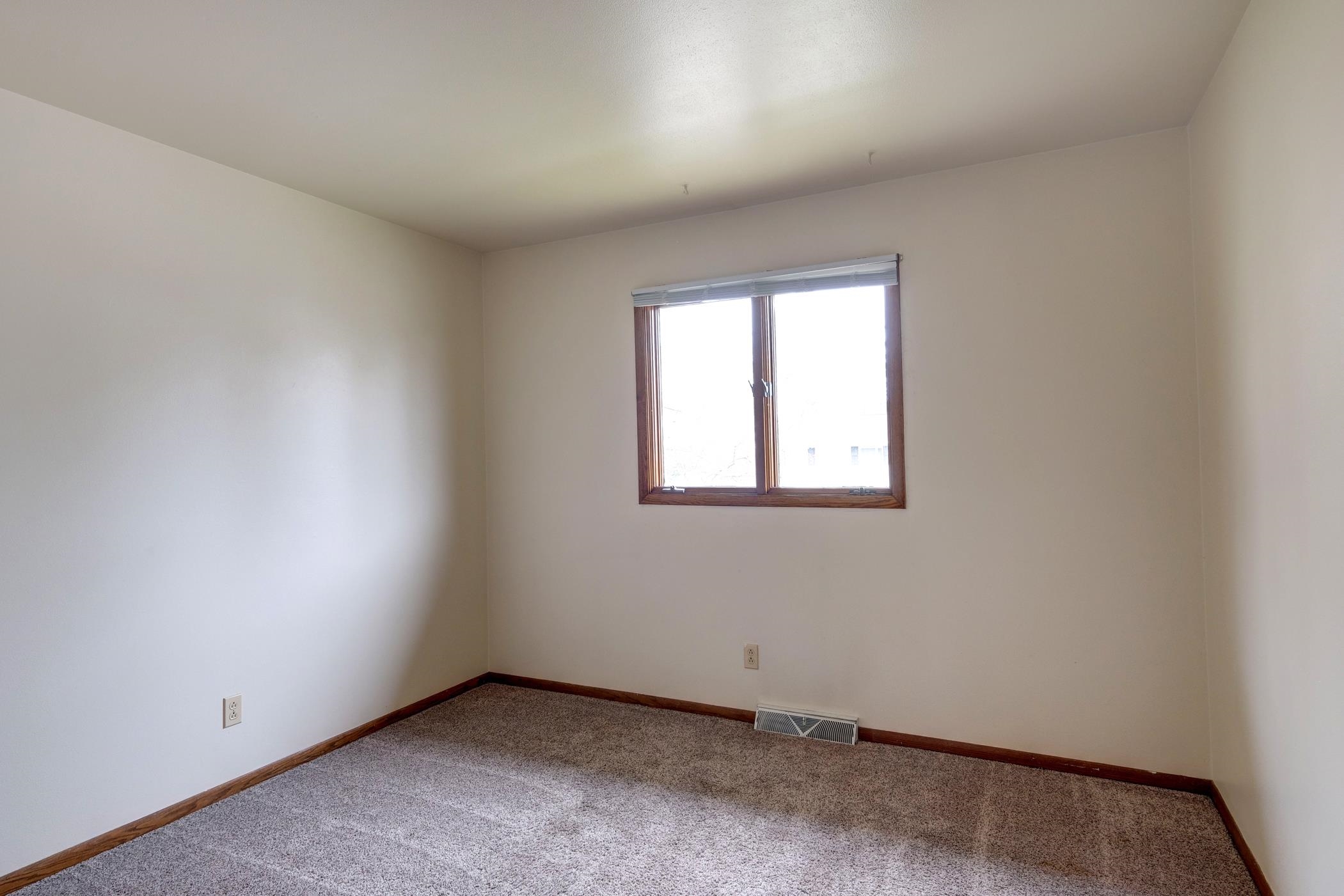 1203 HOLUB STREET