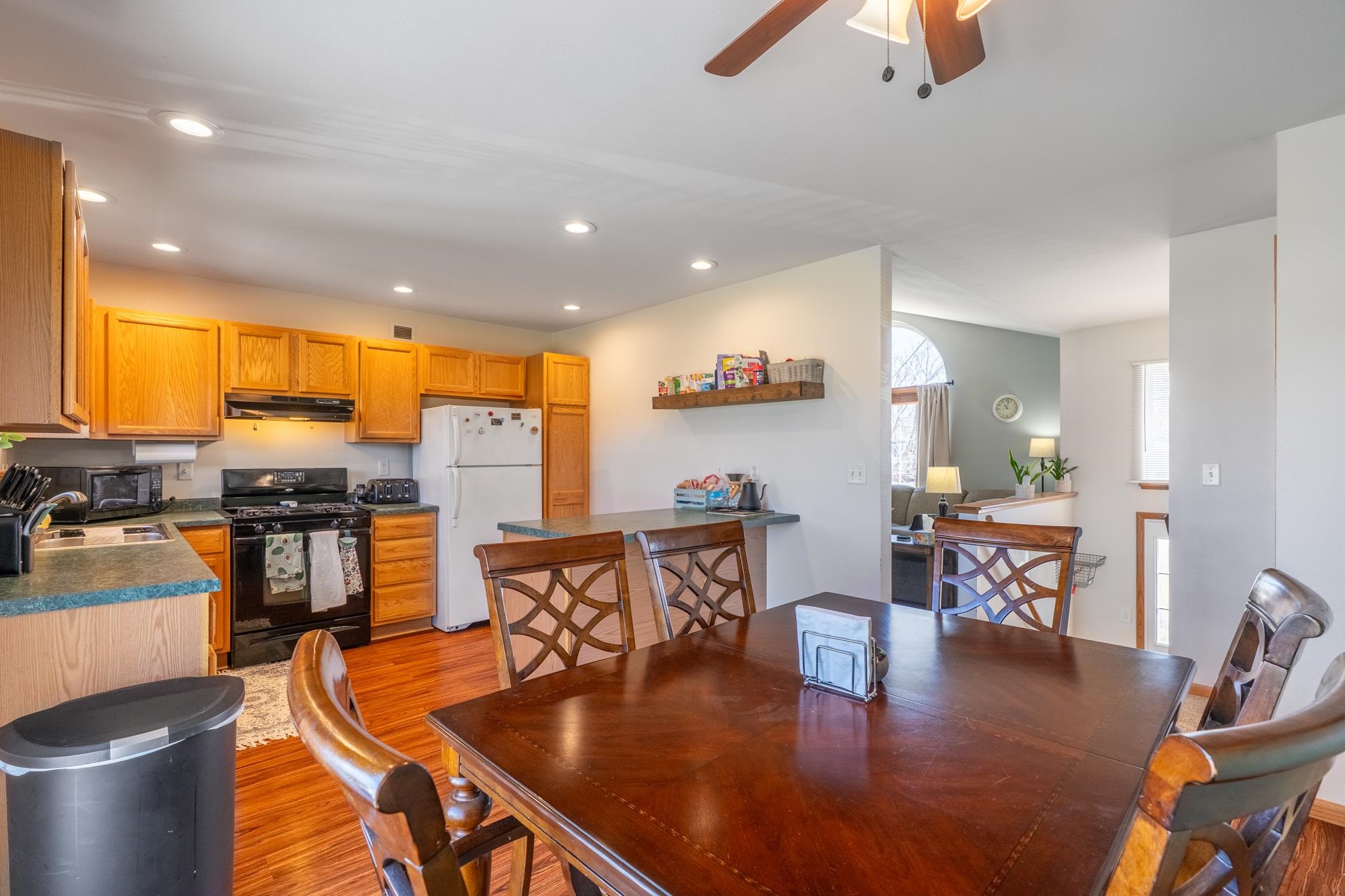 2031 PRAIRIE MEADOW DRIVE