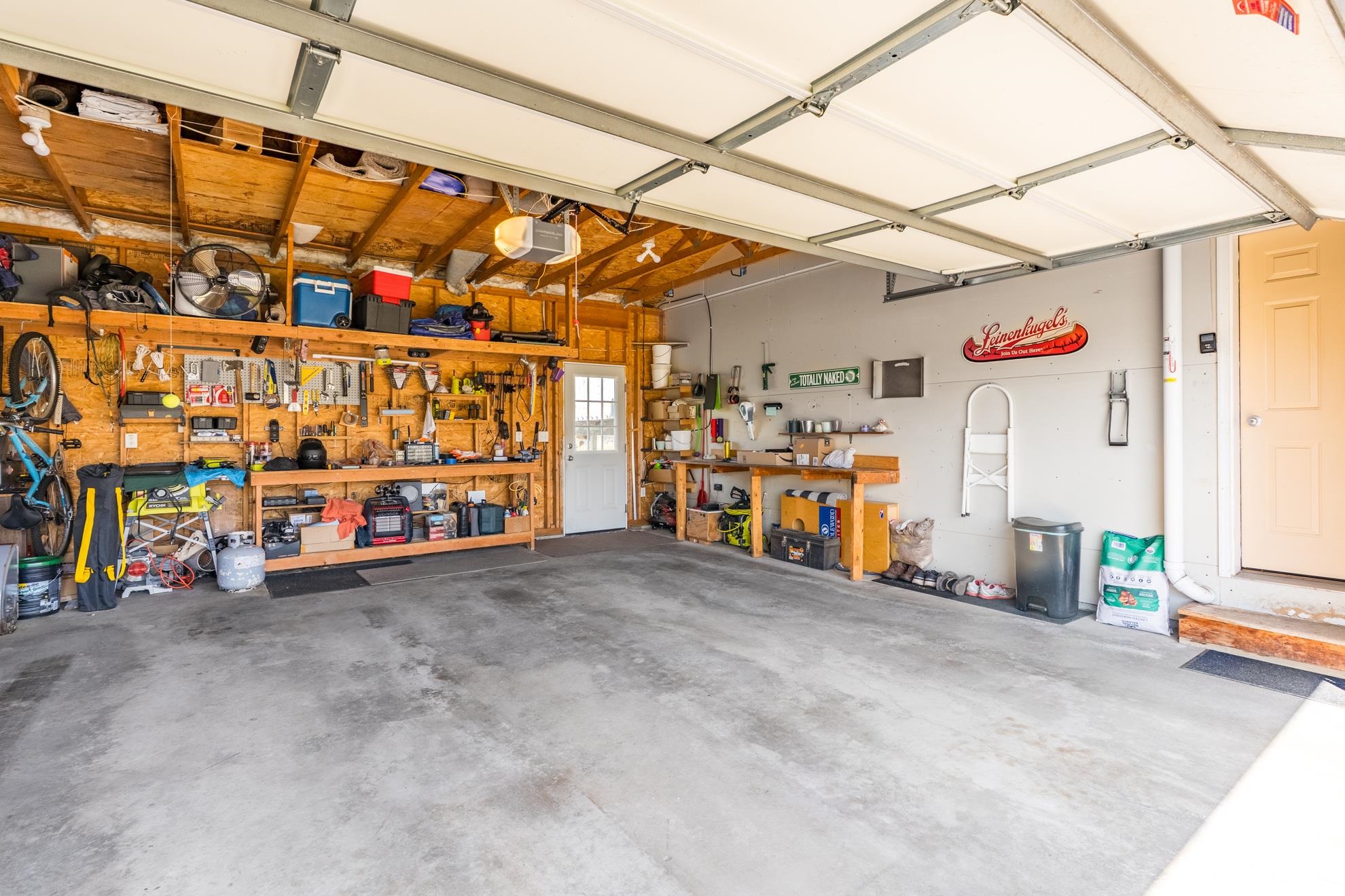 2031 PRAIRIE MEADOW DRIVE