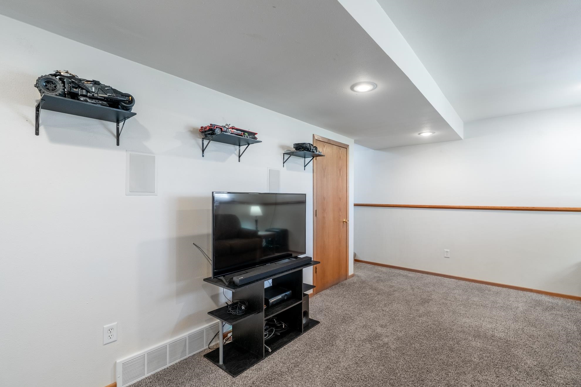 2031 PRAIRIE MEADOW DRIVE