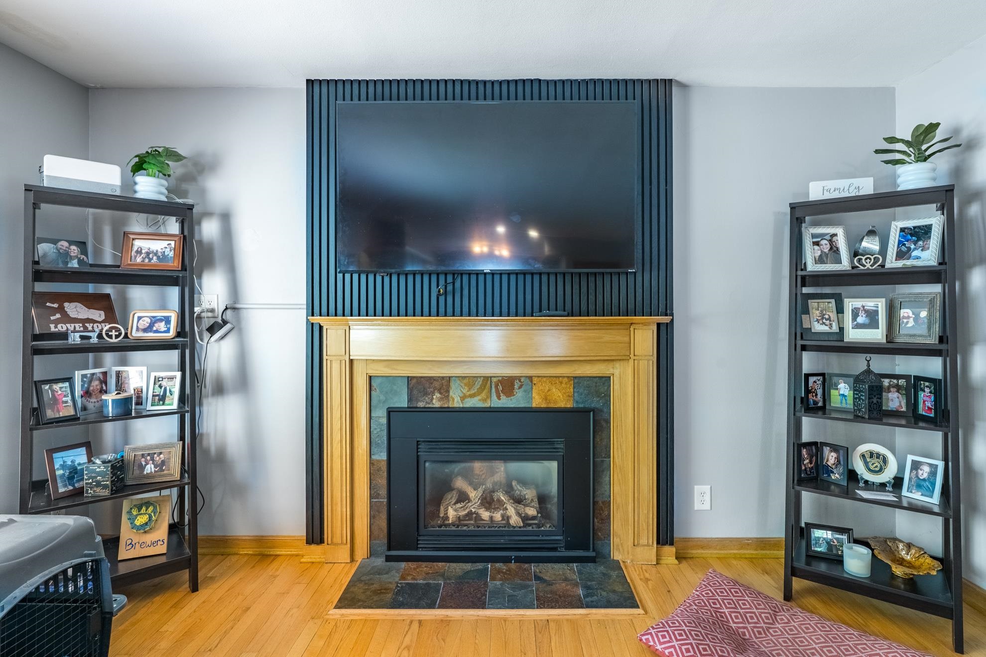 422 N 7TH AVENUE