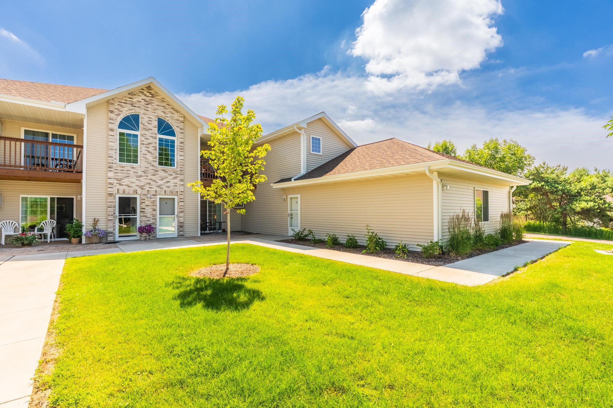 7345 WHITESPIRE ROAD Unit: Unit 3