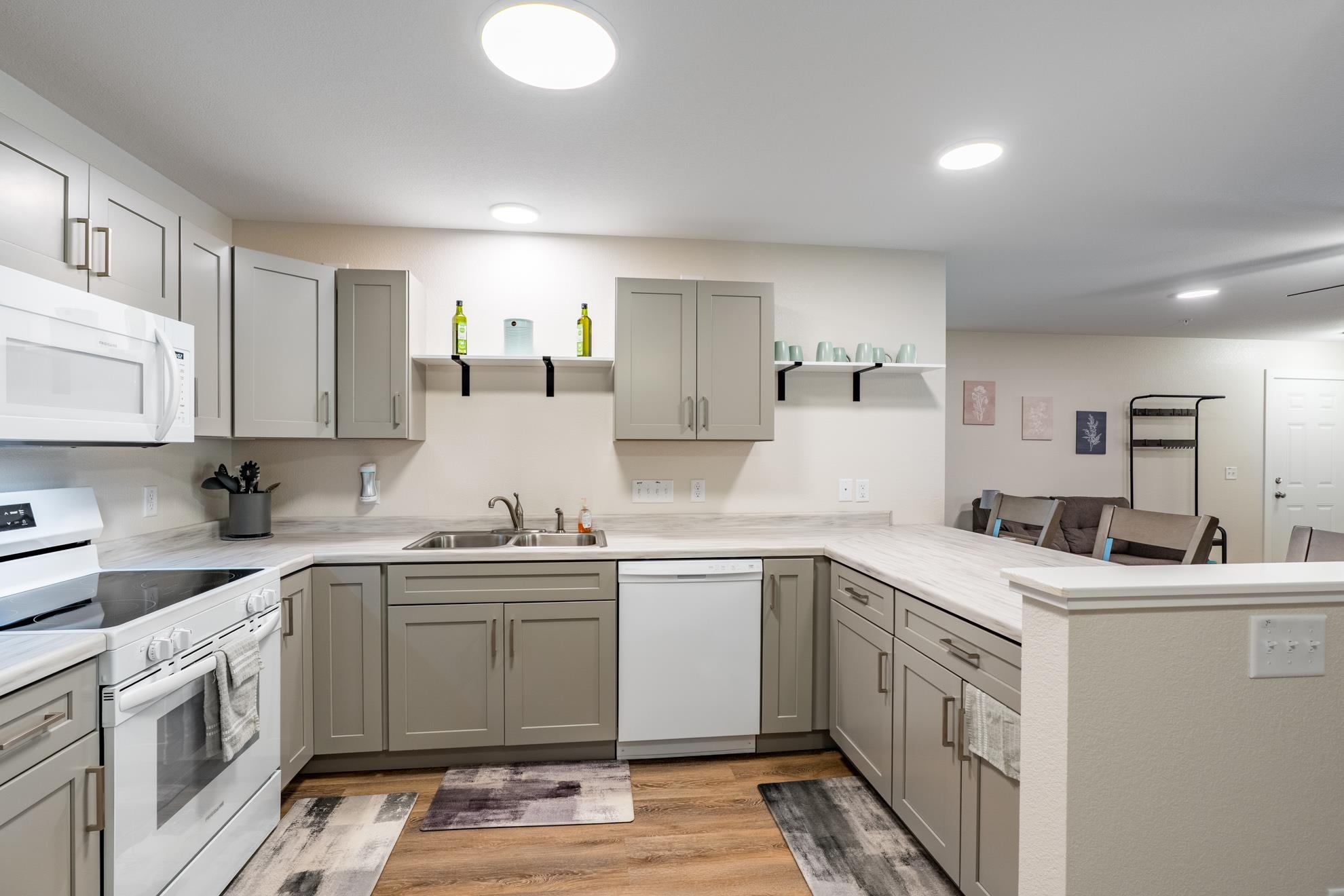 7345 WHITESPIRE ROAD Unit: Unit 3