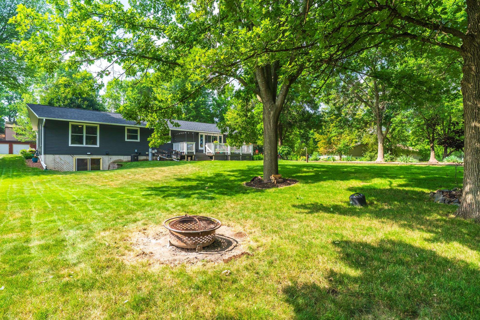 1304 MAPLE HILL ROAD