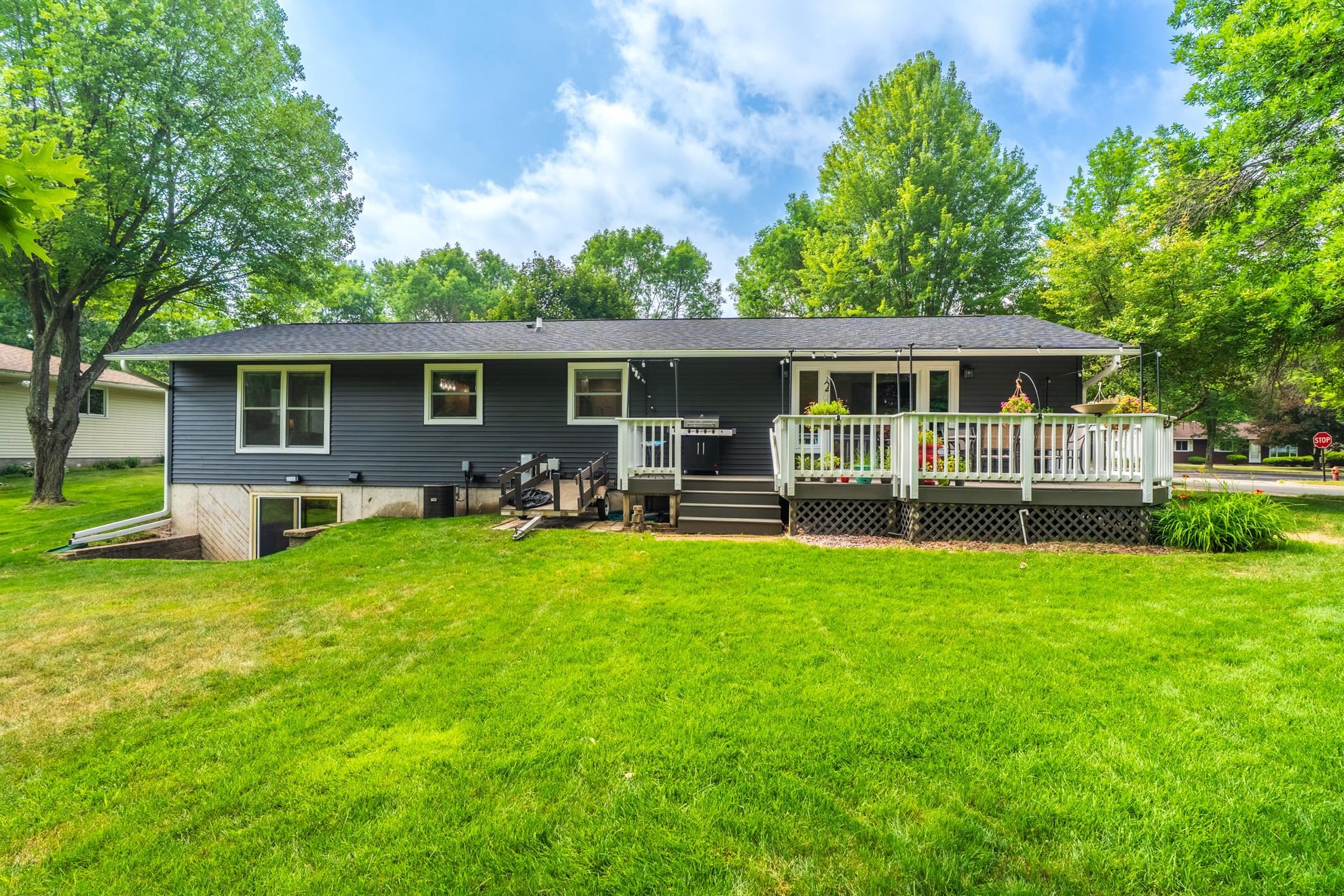1304 MAPLE HILL ROAD