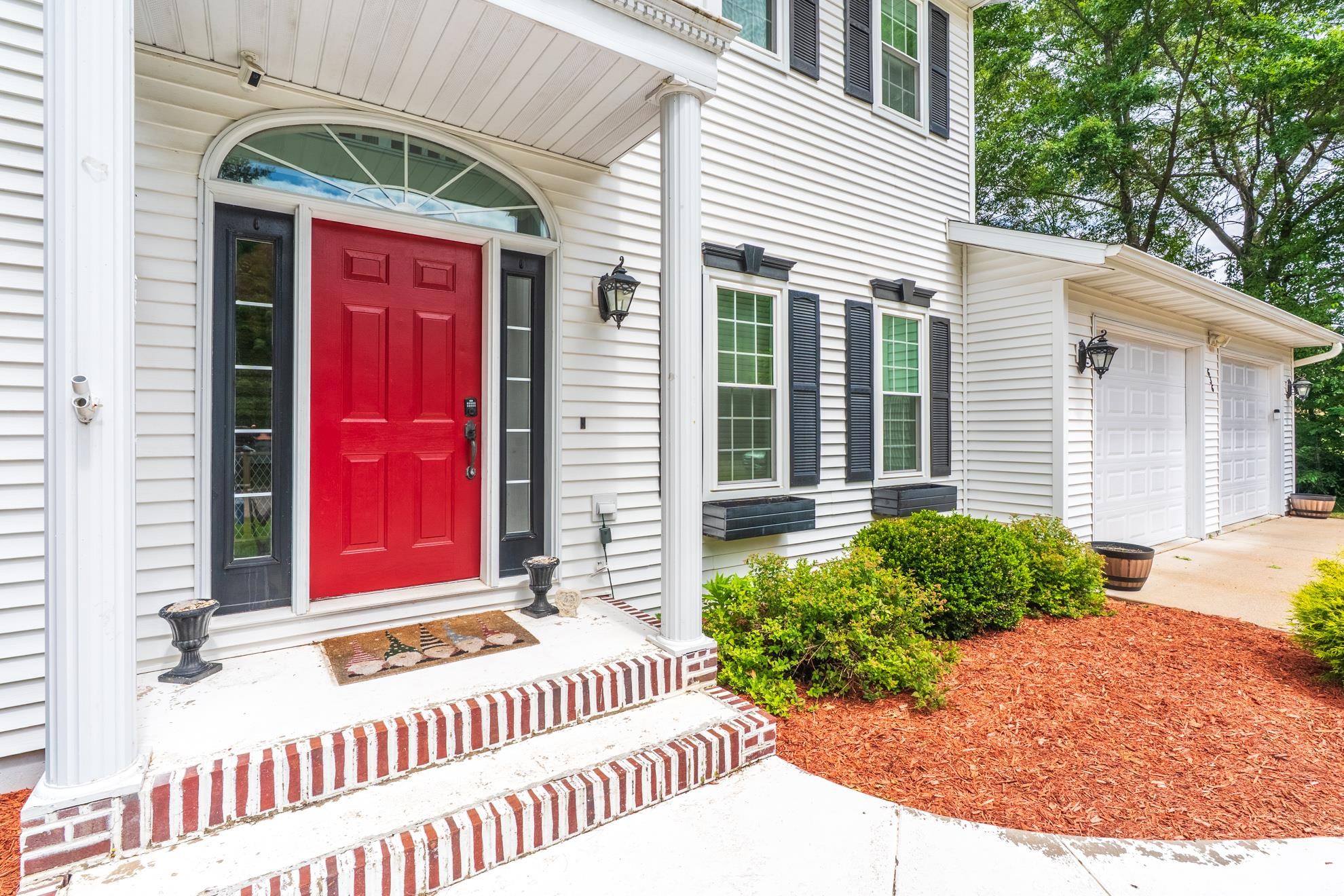 636 OCONTO ROAD