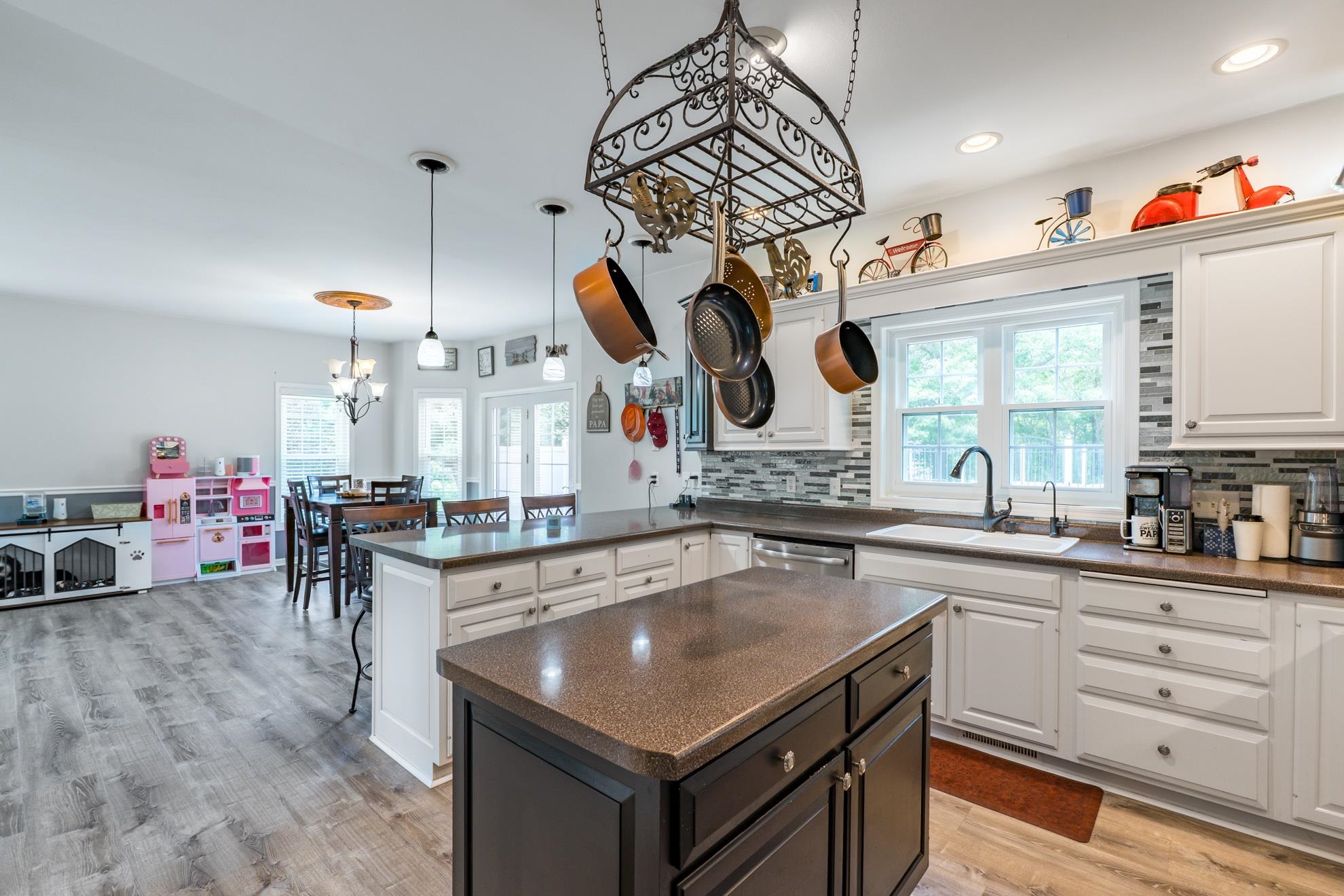 636 OCONTO ROAD