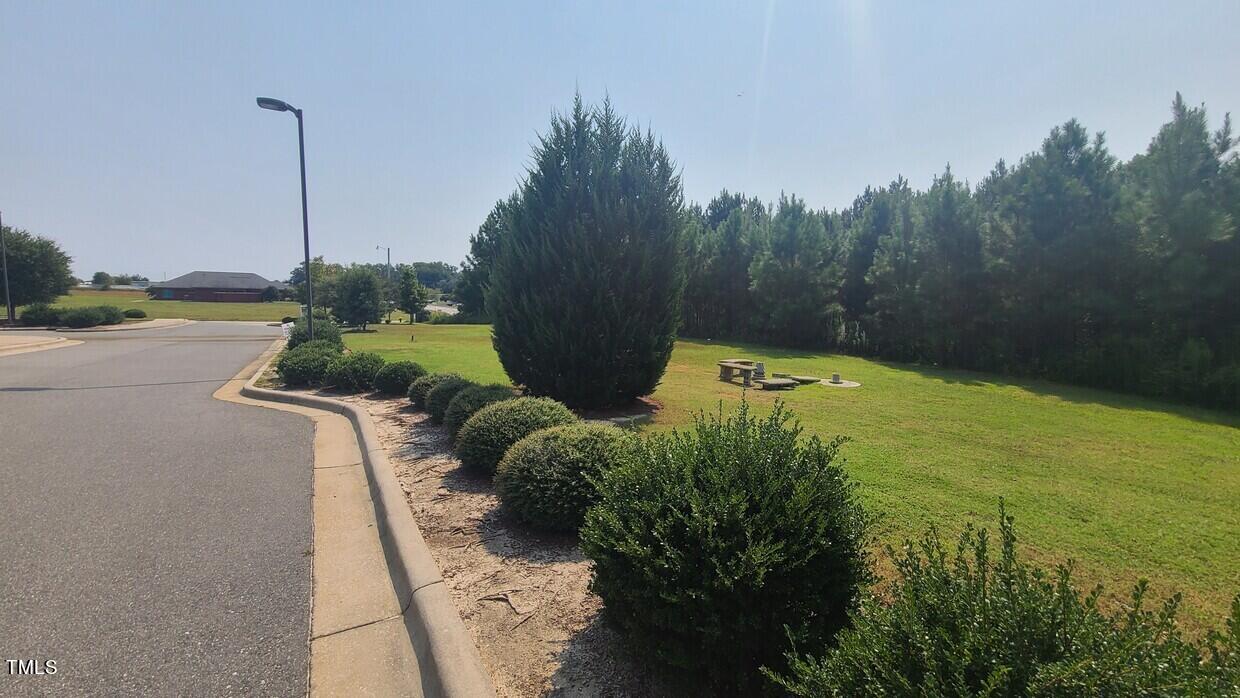 2817 Wooten Boulevard SW