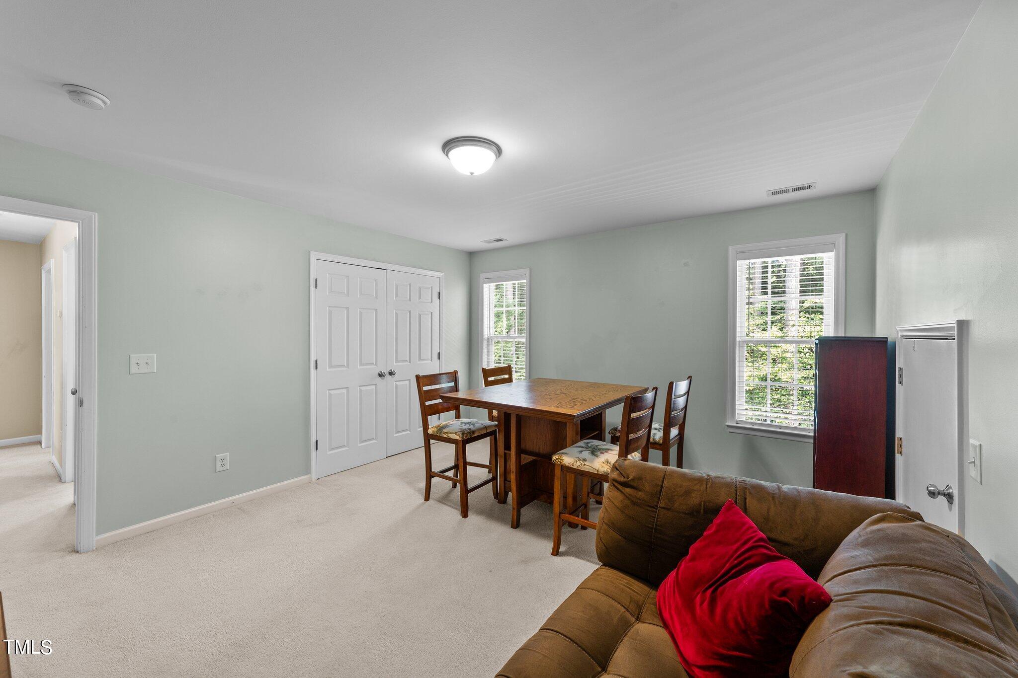 313 Tarragon Trail
