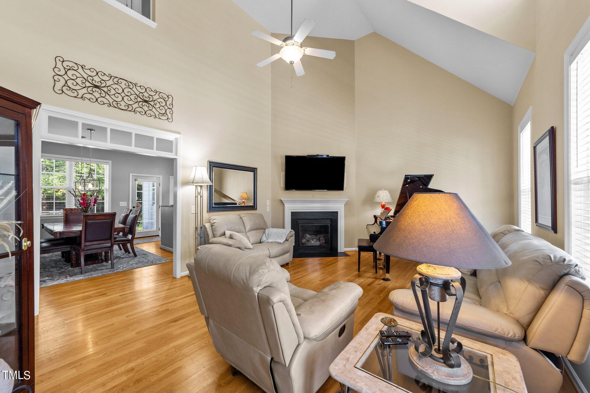 313 Tarragon Trail
