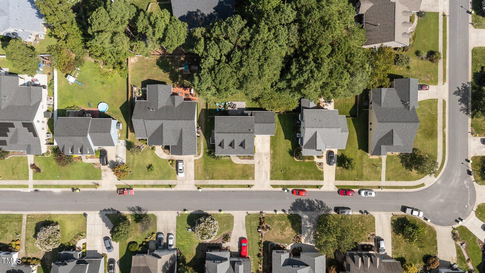313 Tarragon Trail