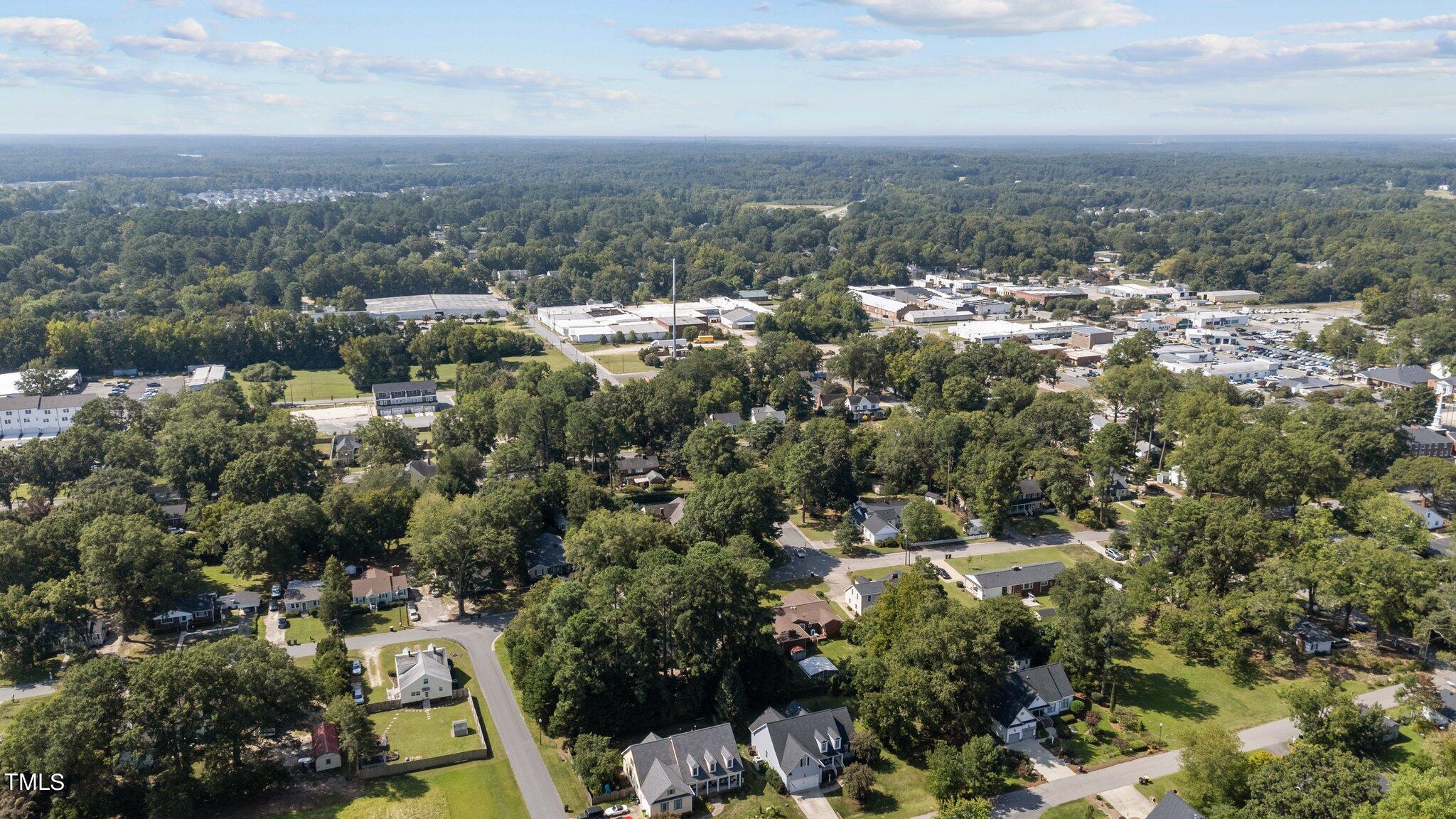 313 Tarragon Trail
