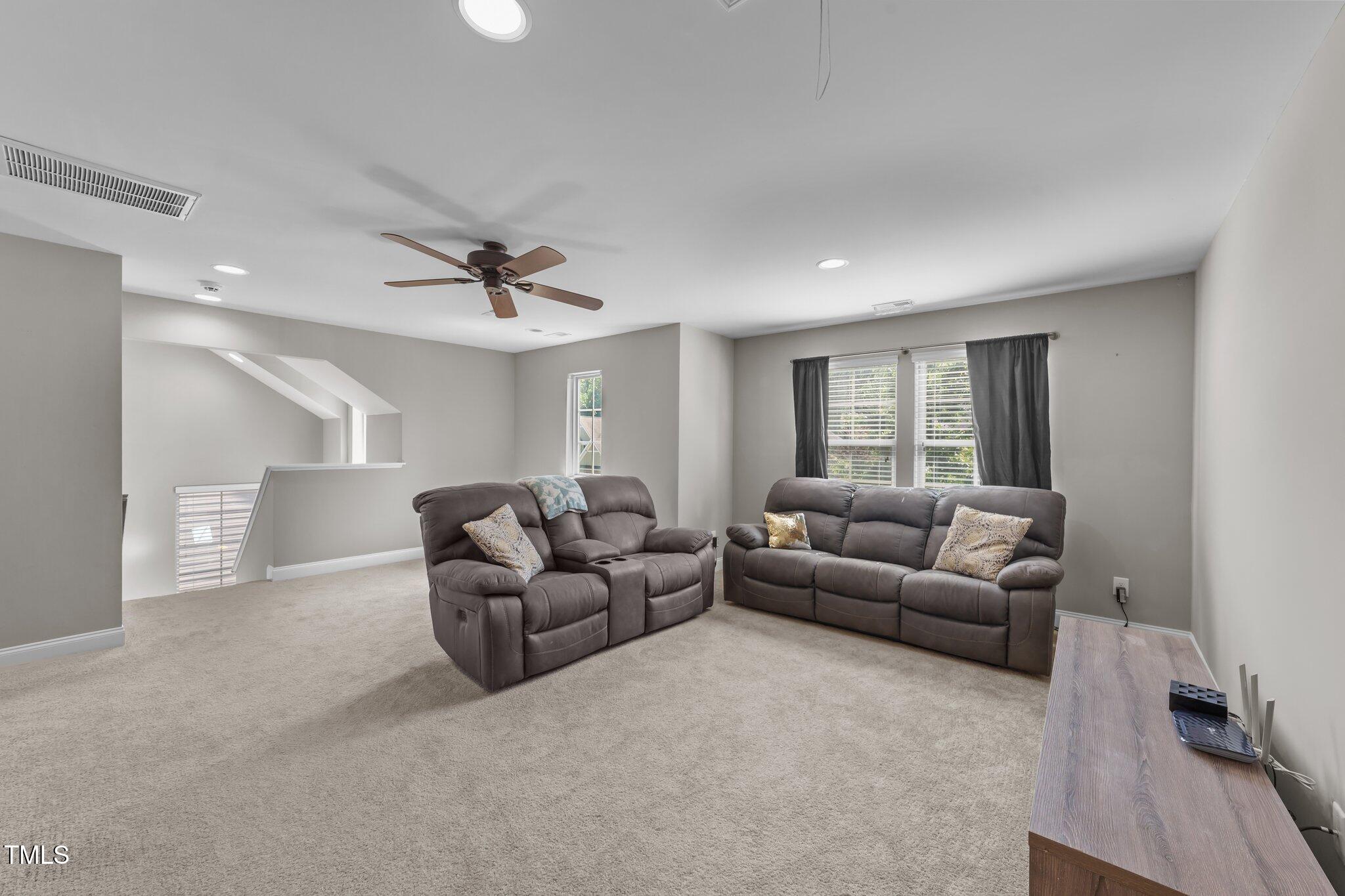 94 Pearsall Farm Lane