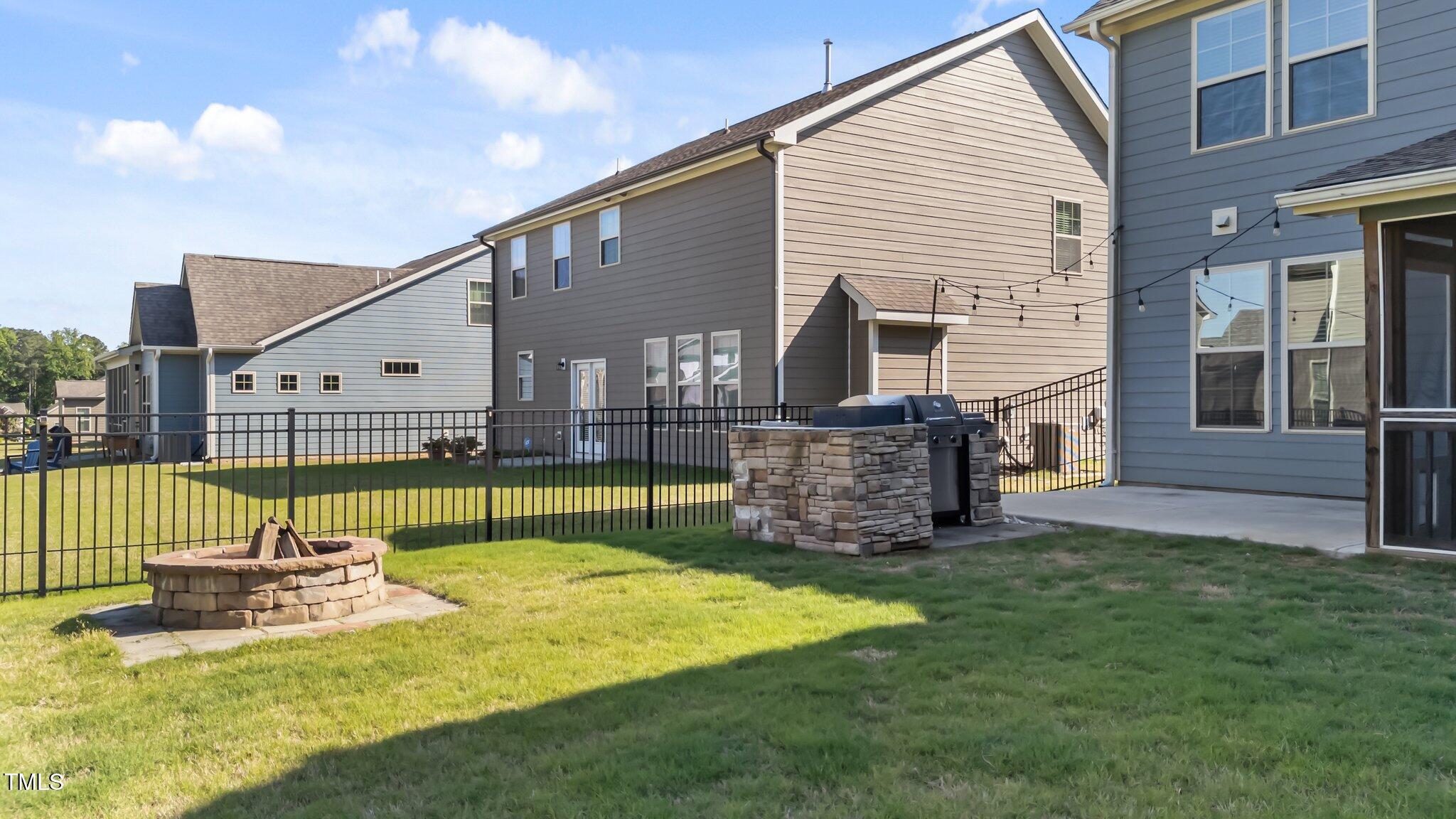 94 Pearsall Farm Lane