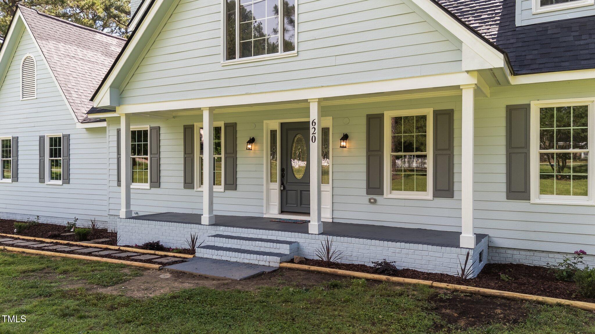 620 Richardson Road