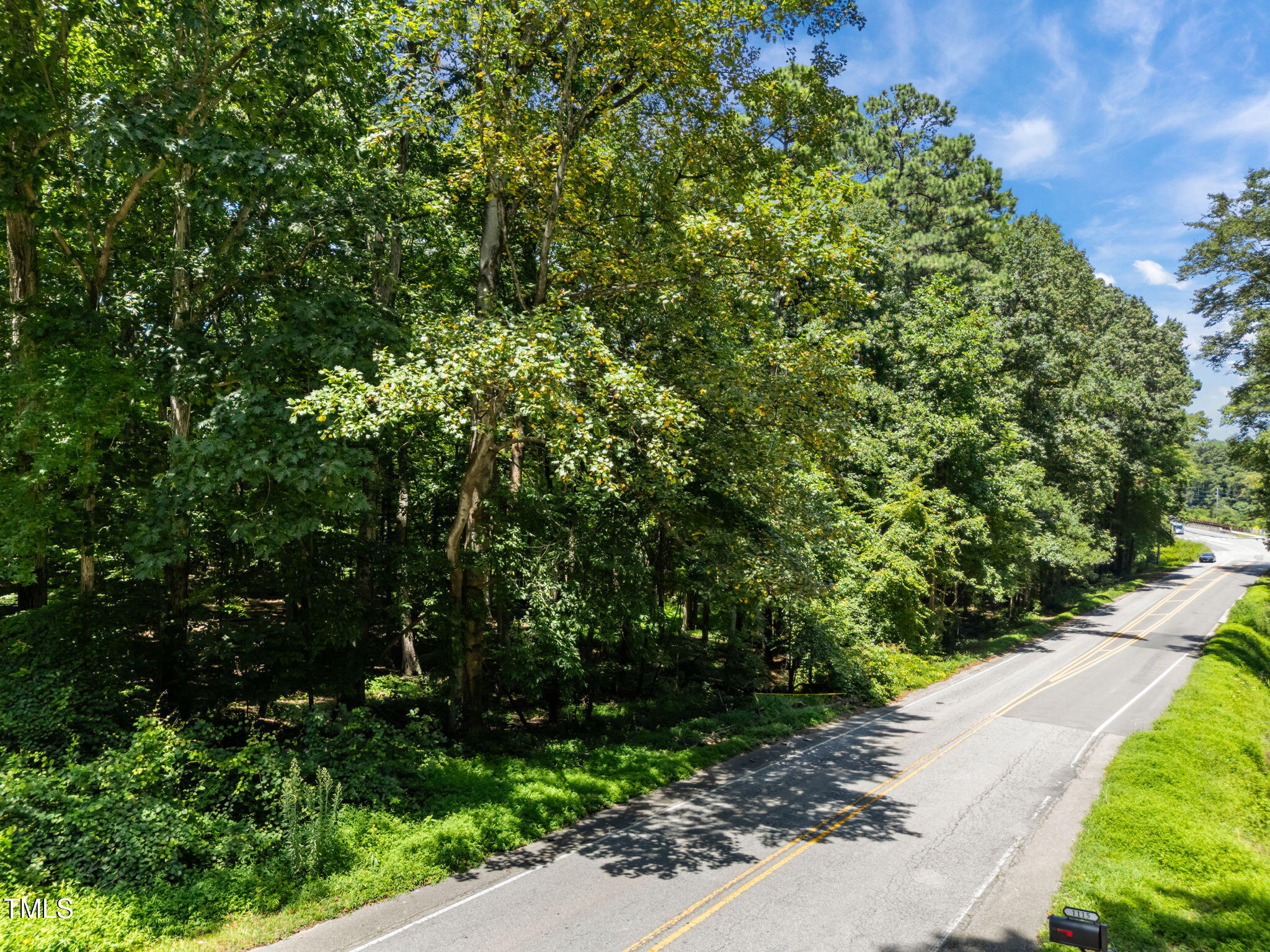 1000-1100 Trailwood Drive