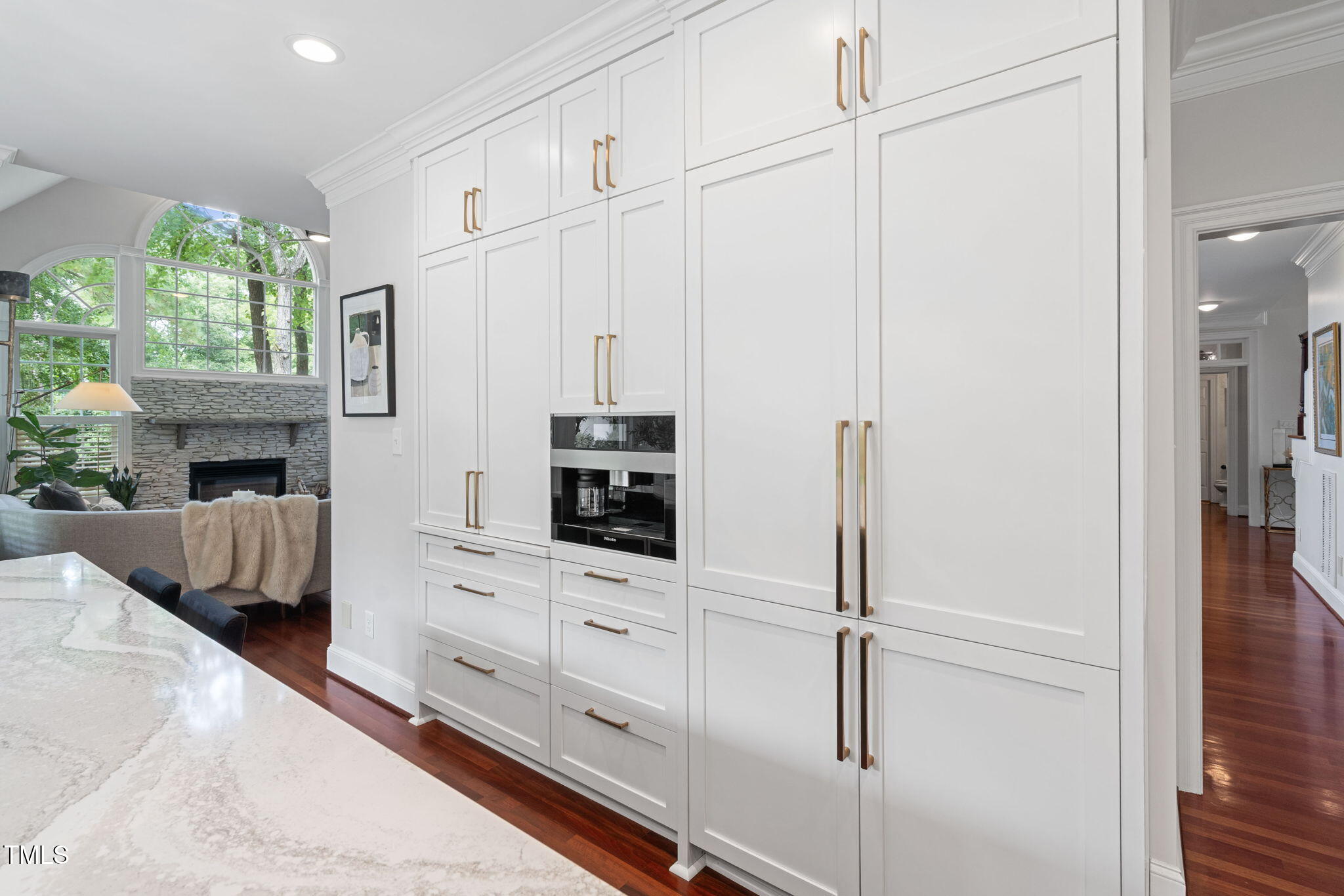 259 Hogans Valley Way