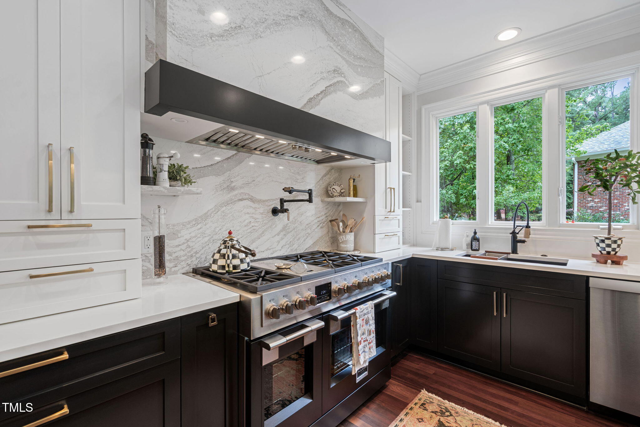 259 Hogans Valley Way