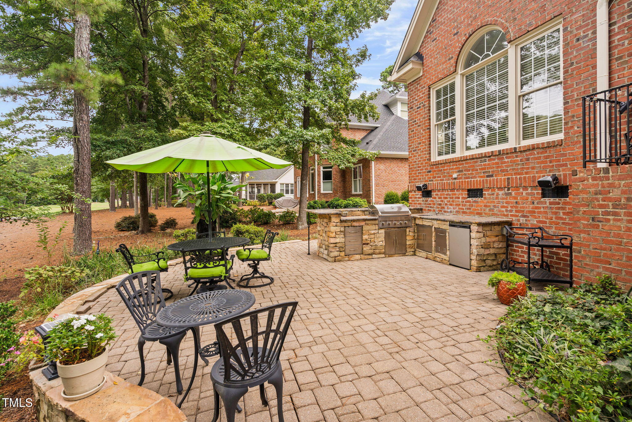 259 Hogans Valley Way