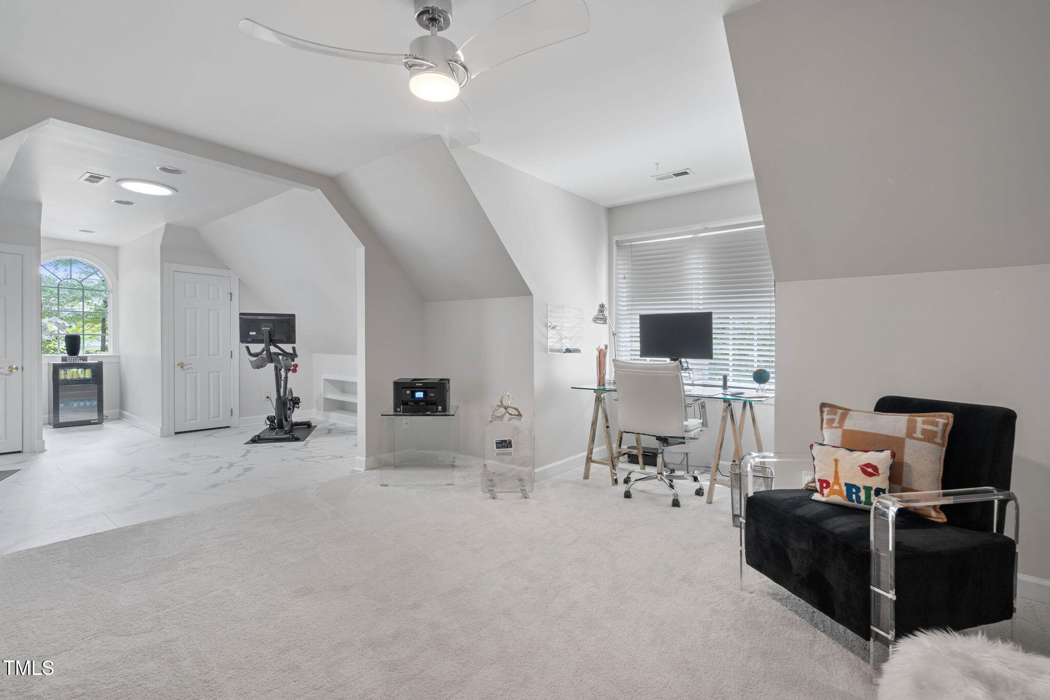 259 Hogans Valley Way