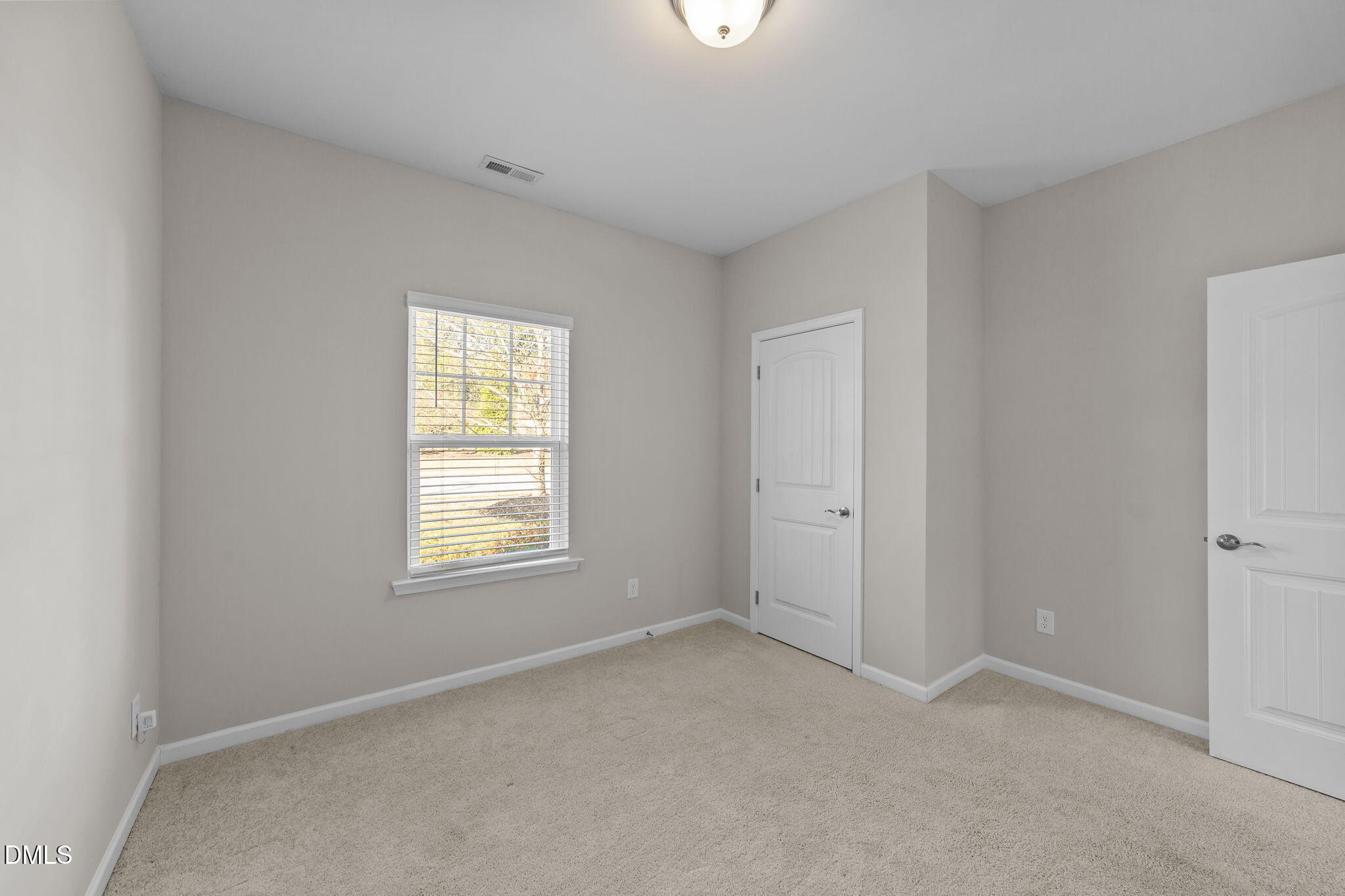 1199 London Meadow Way