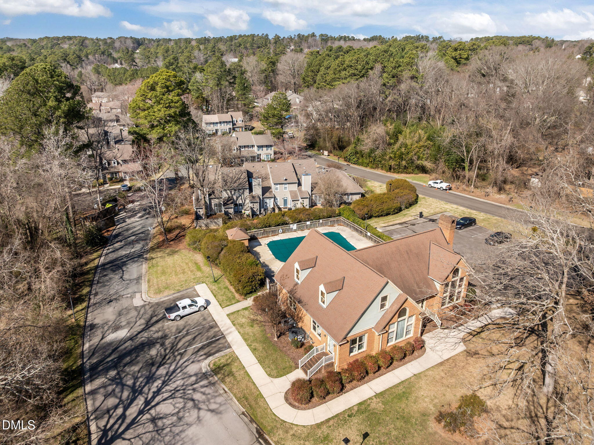 10 Forest Oaks Drive