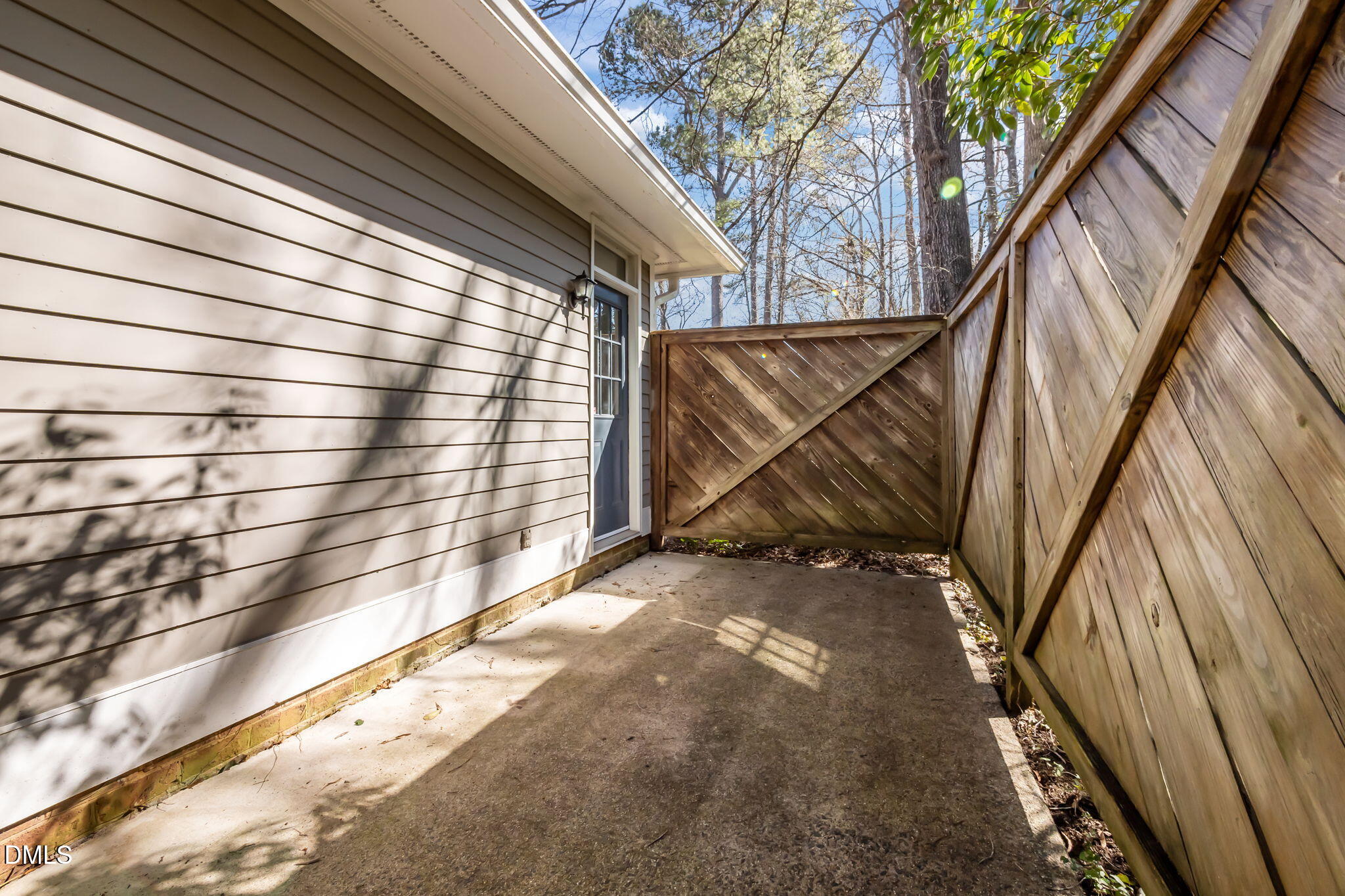 10 Forest Oaks Drive
