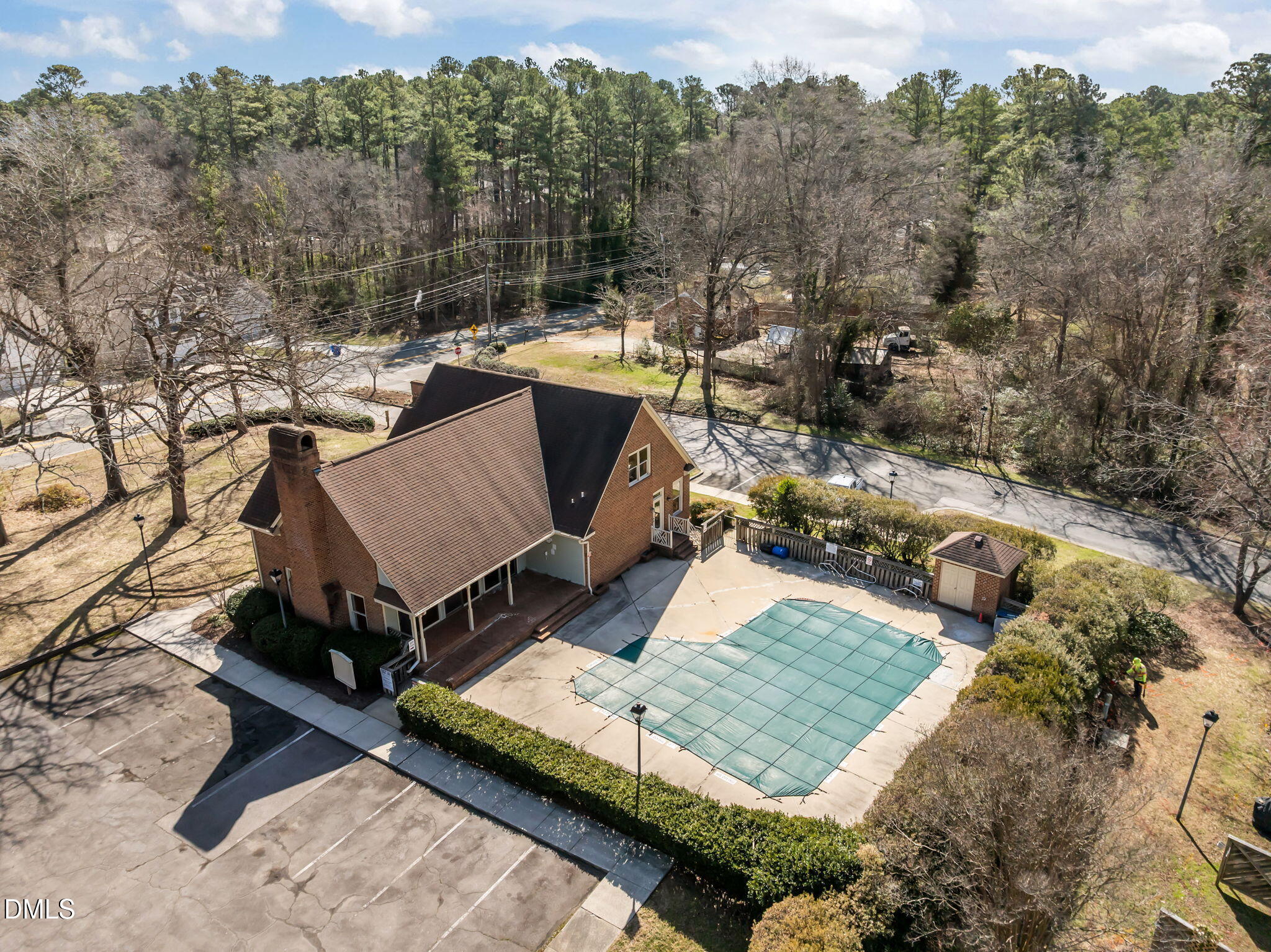 10 Forest Oaks Drive