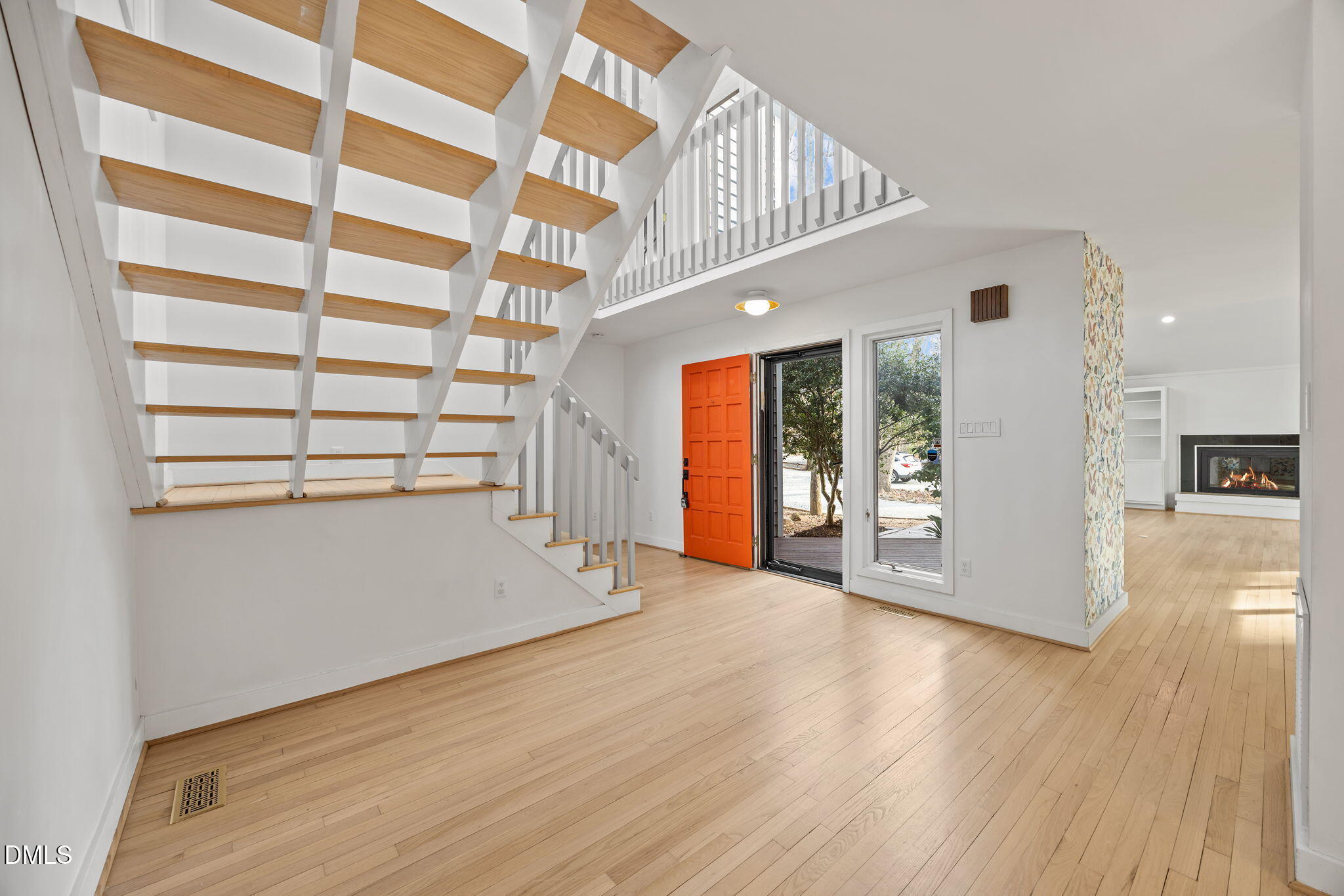 105 Oakstone Drive