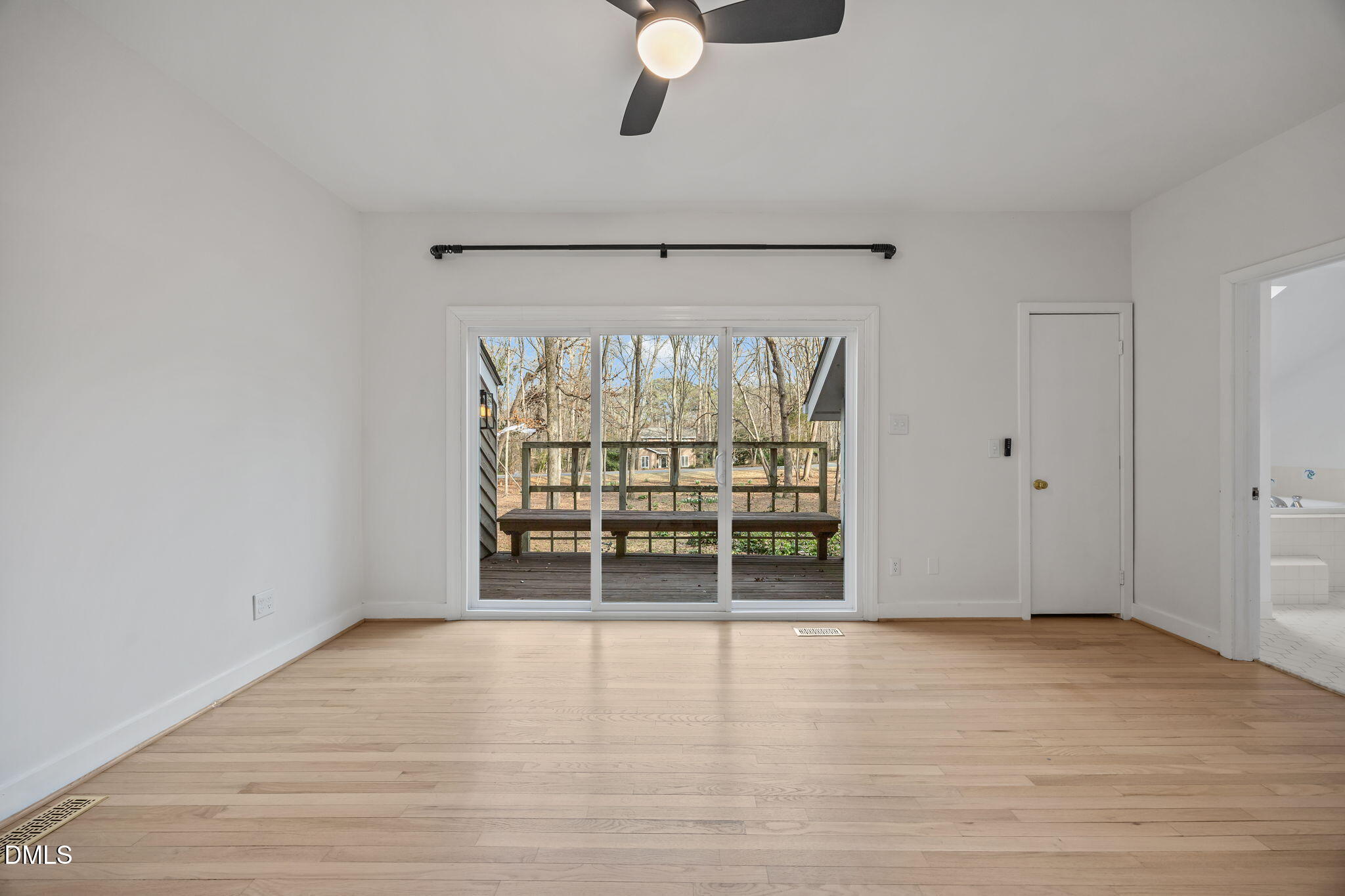 105 Oakstone Drive