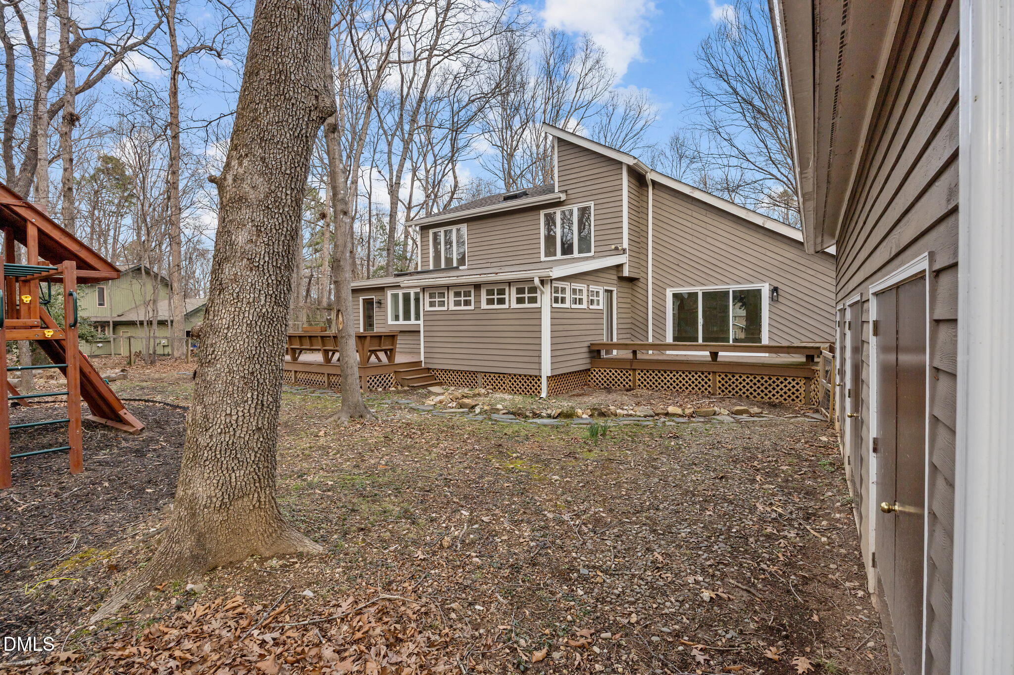 105 Oakstone Drive