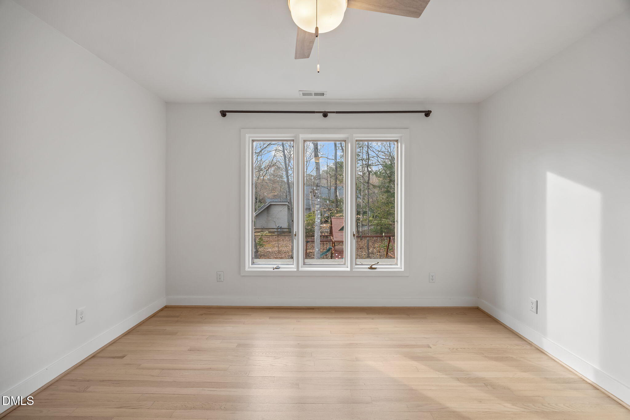 105 Oakstone Drive