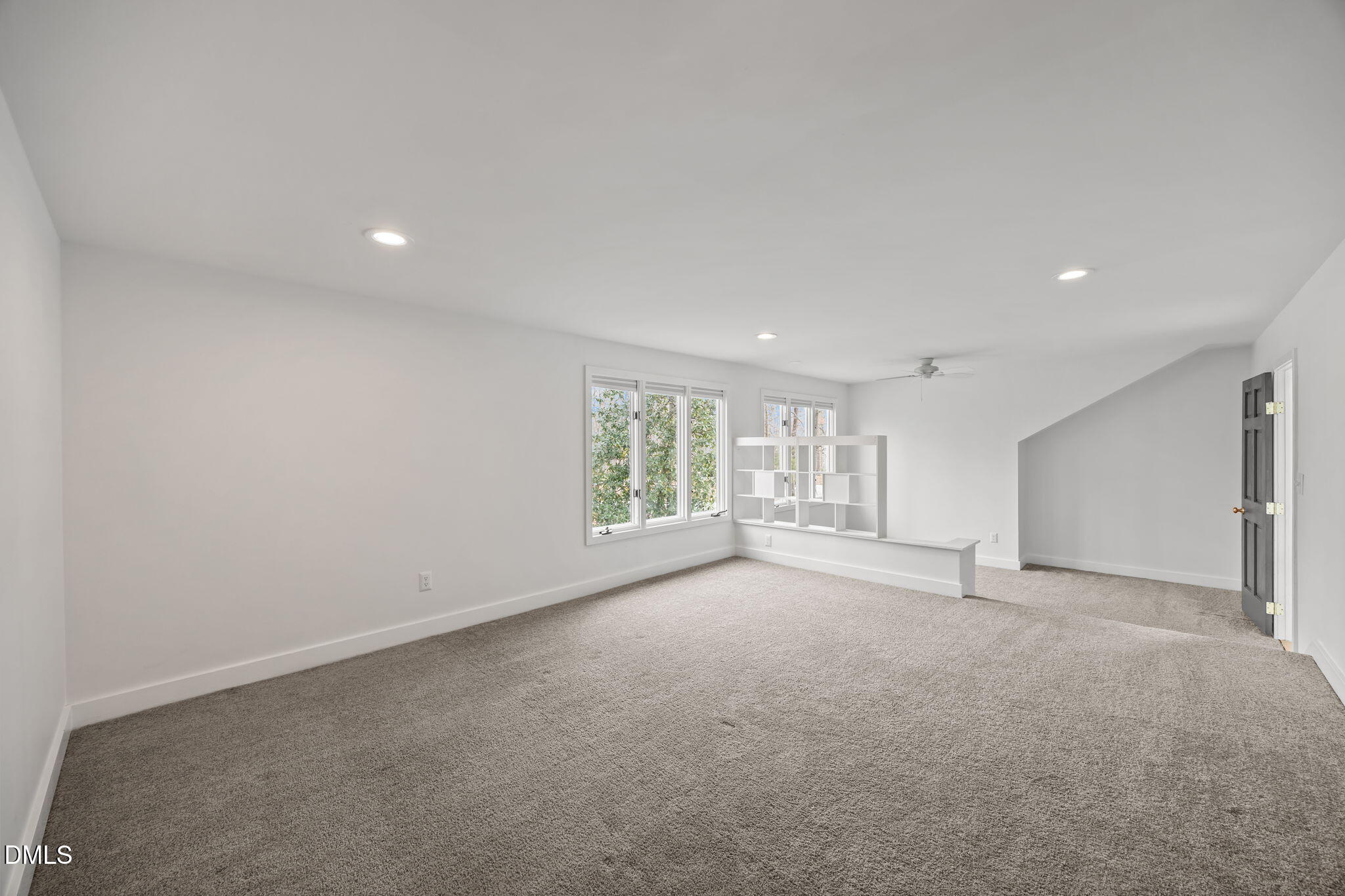 105 Oakstone Drive