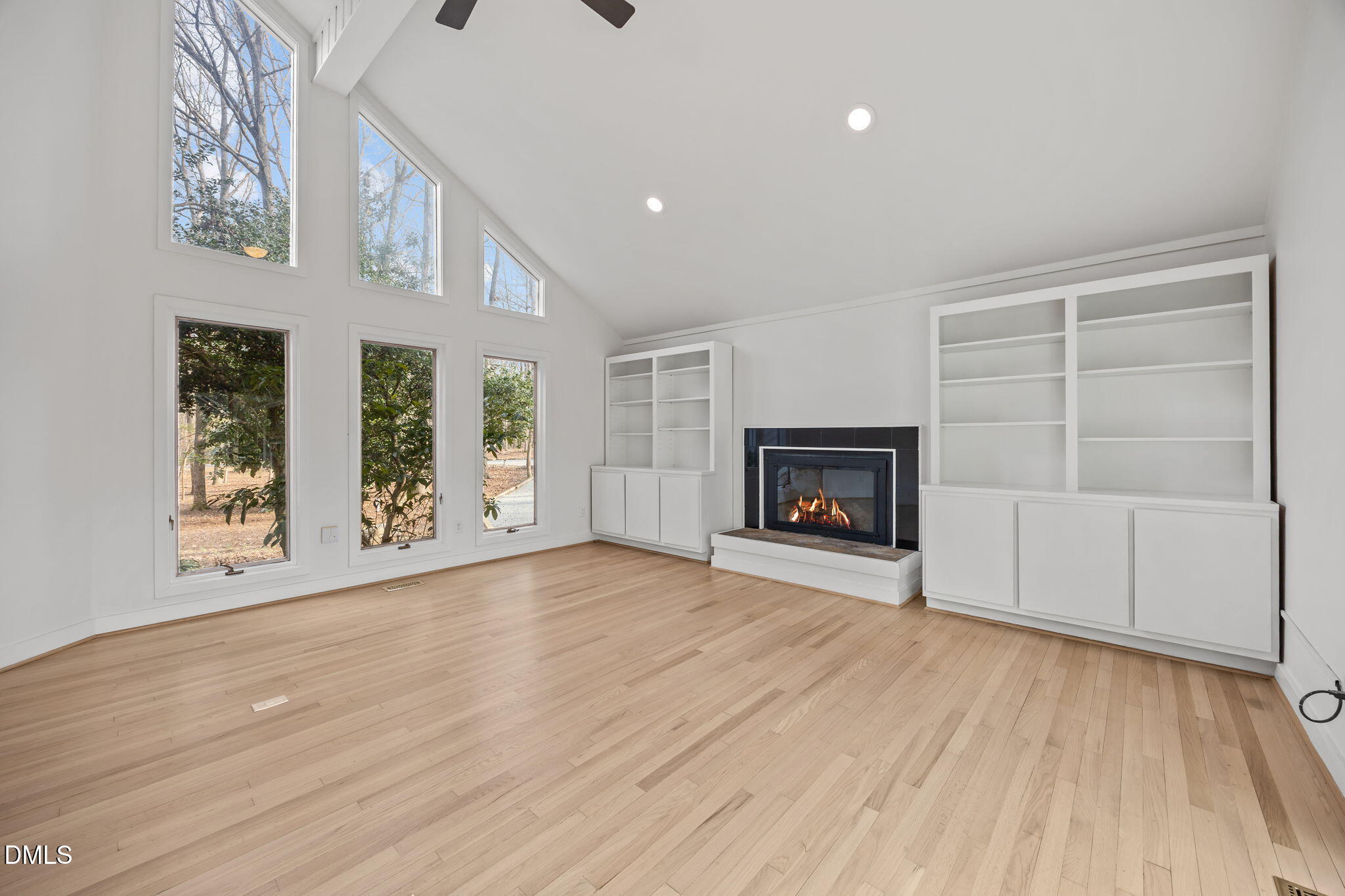 105 Oakstone Drive