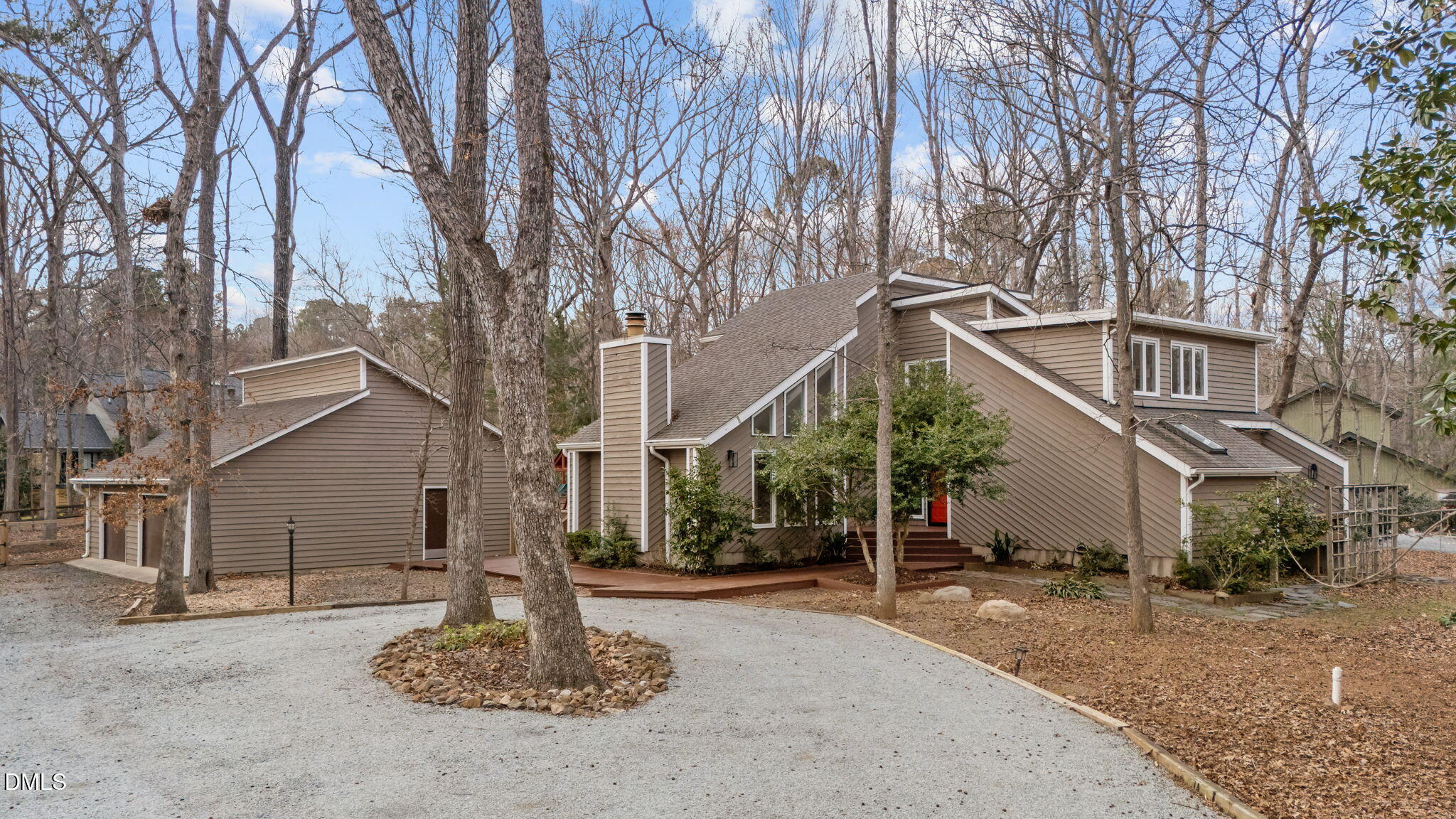 105 Oakstone Drive