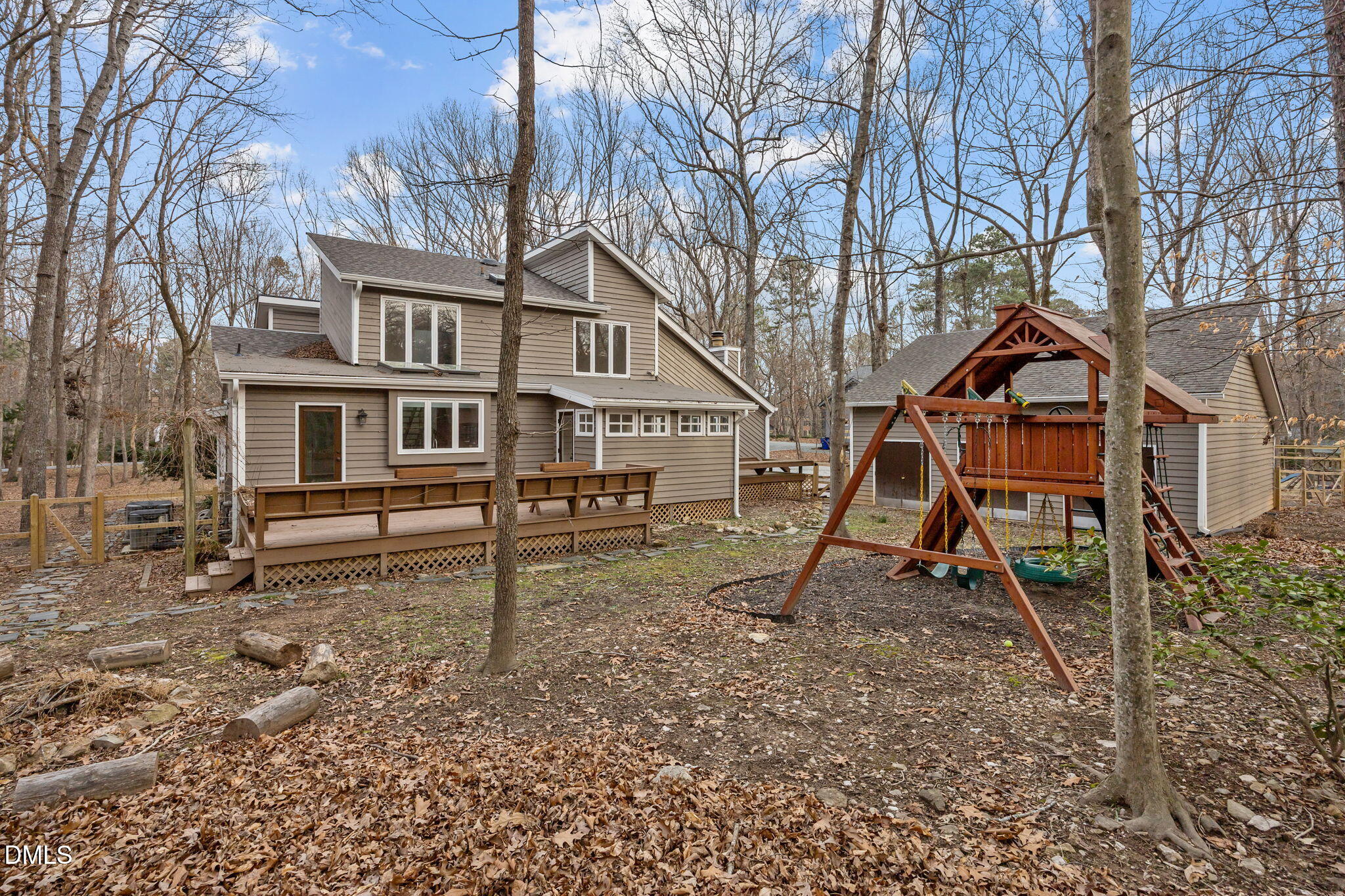 105 Oakstone Drive
