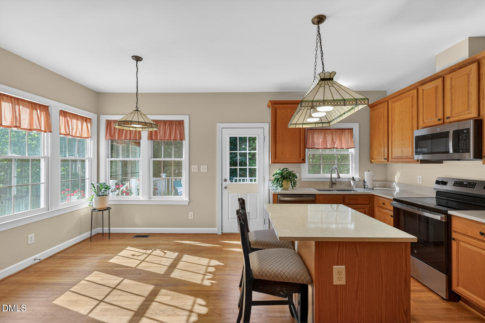 1704 Farmington Grove Drive