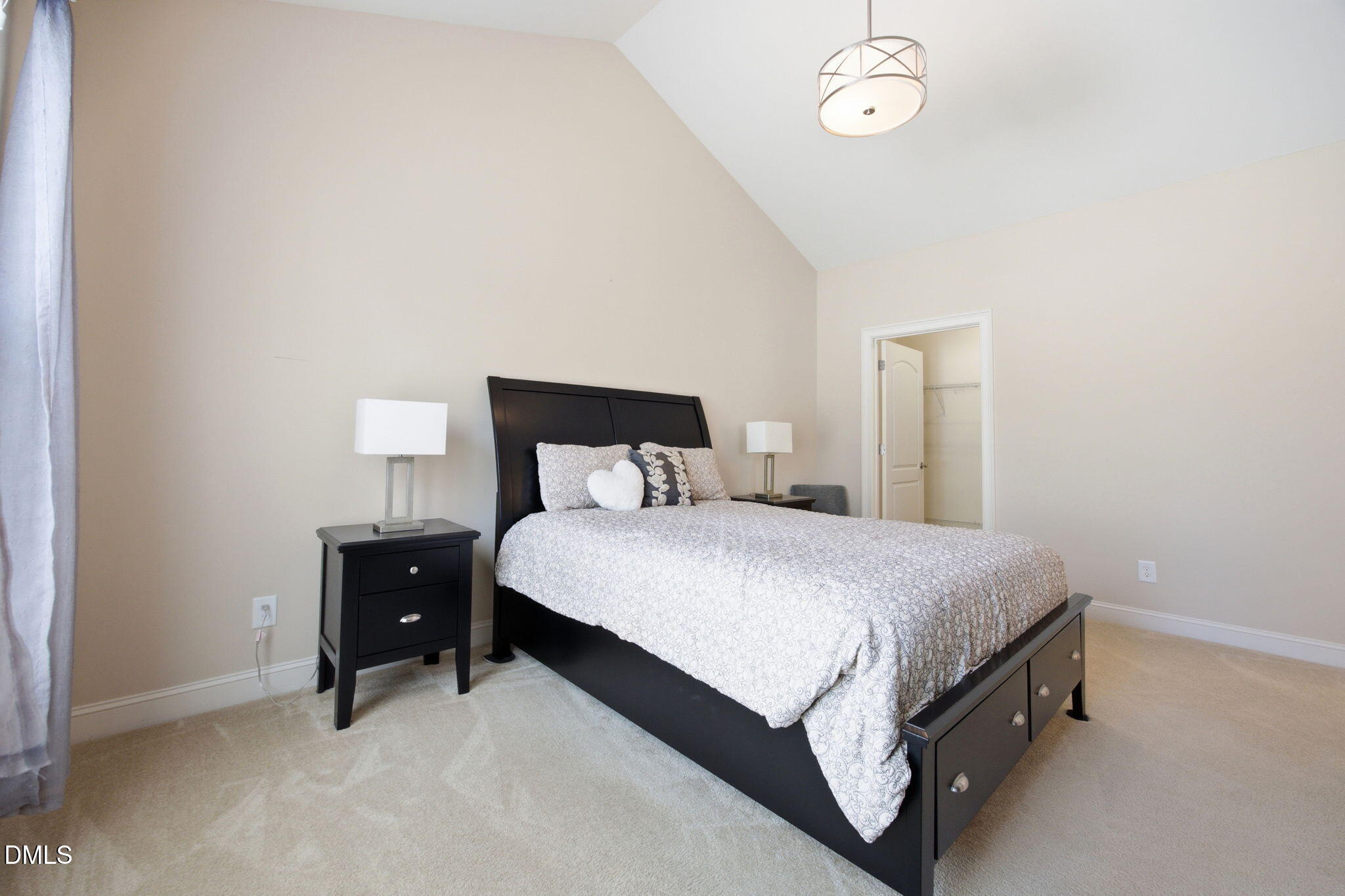 1089 Blue Bird Lane