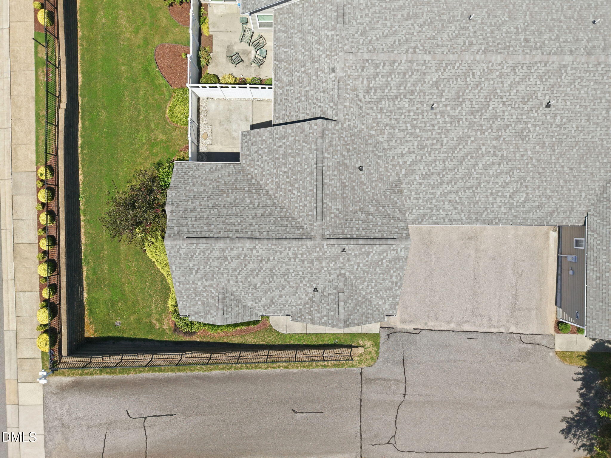 1089 Blue Bird Lane