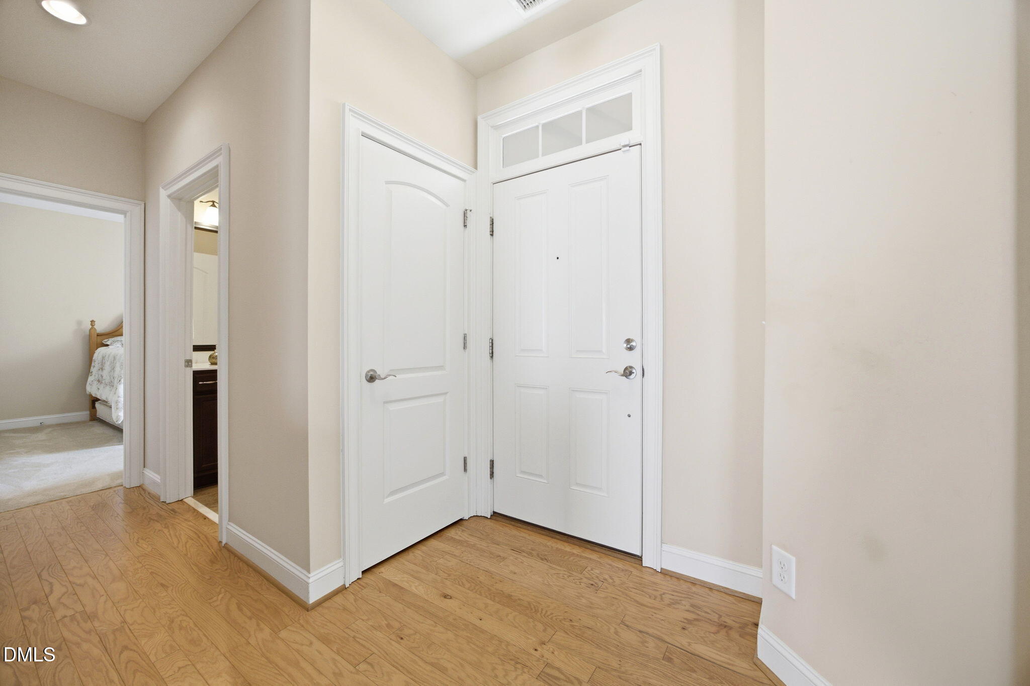 1089 Blue Bird Lane
