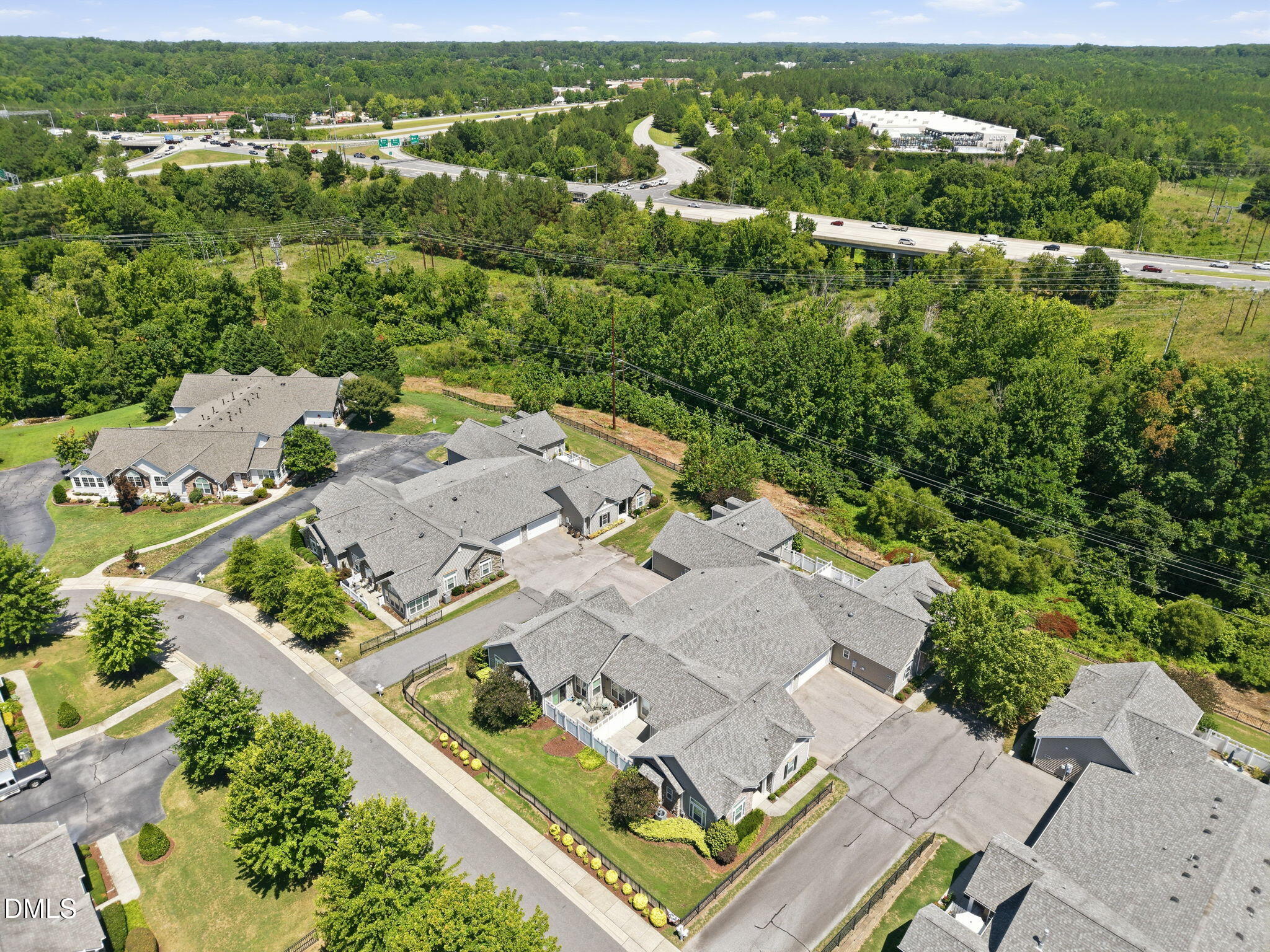 1089 Blue Bird Lane