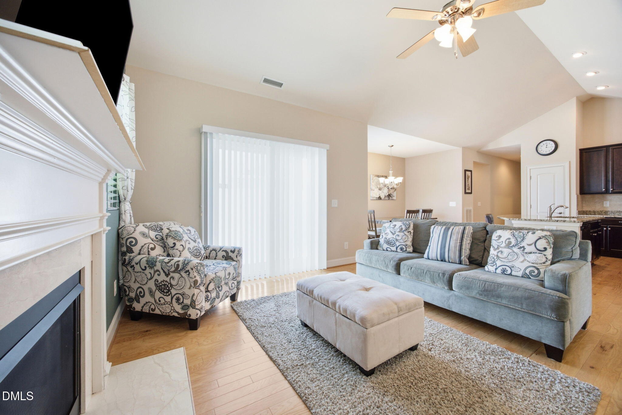 1089 Blue Bird Lane