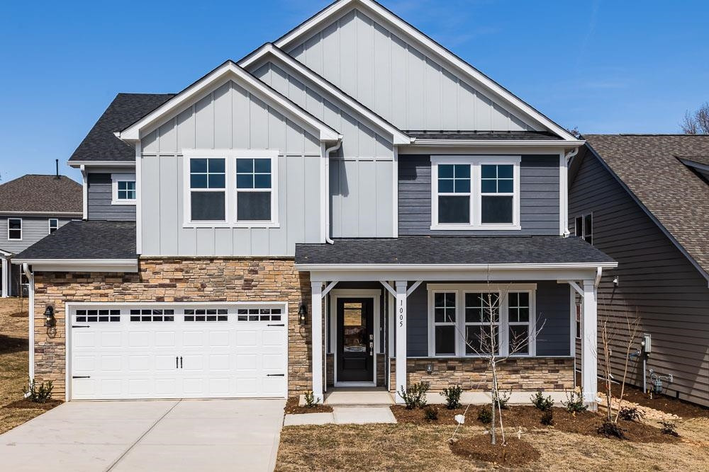 1005 Lynn Star Court