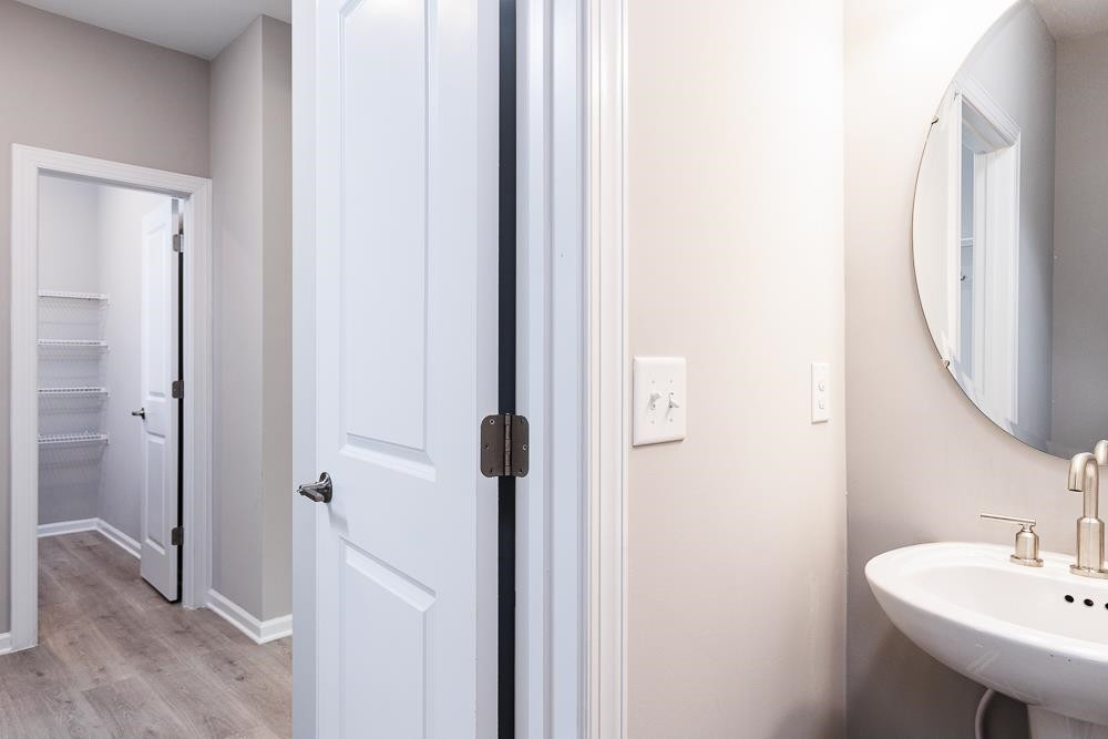1005 Lynn Star Court