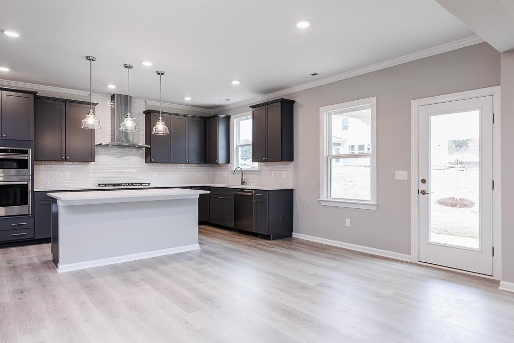 1005 Lynn Star Court