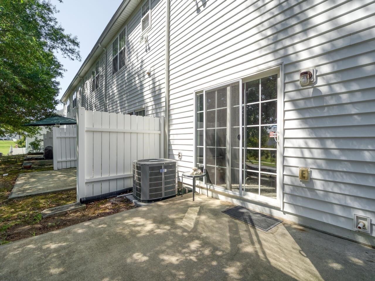 803 Hadel Place