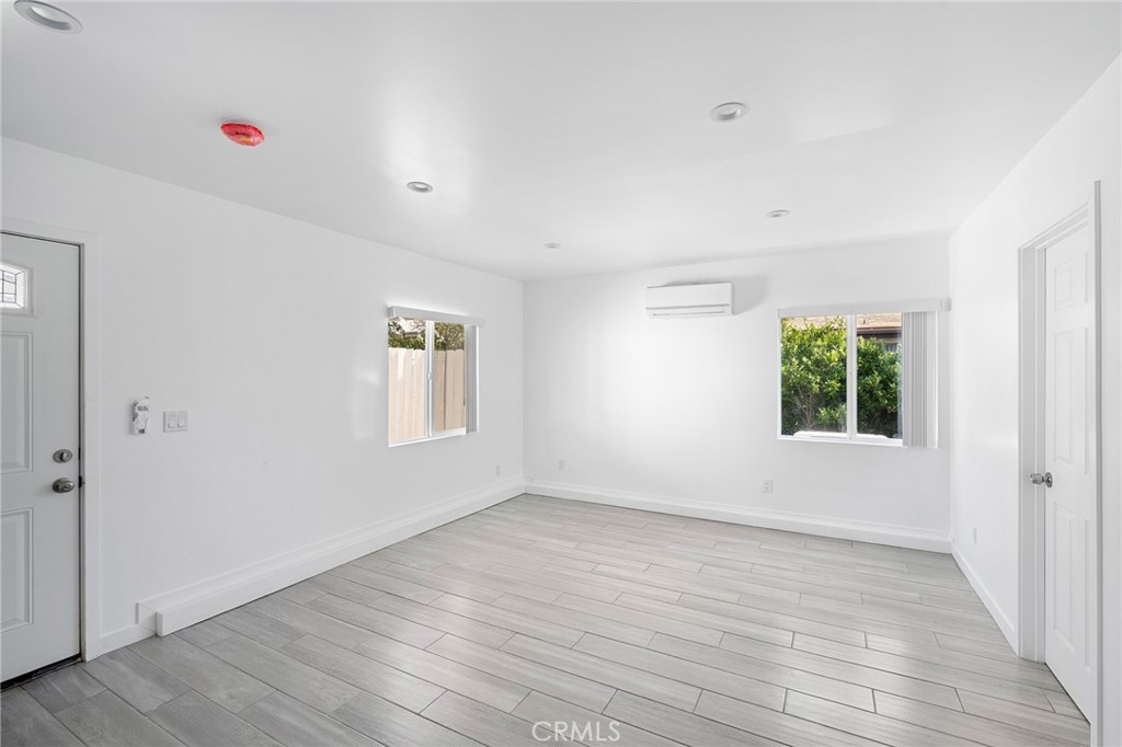 2926 Fairmount Avenue 1/4